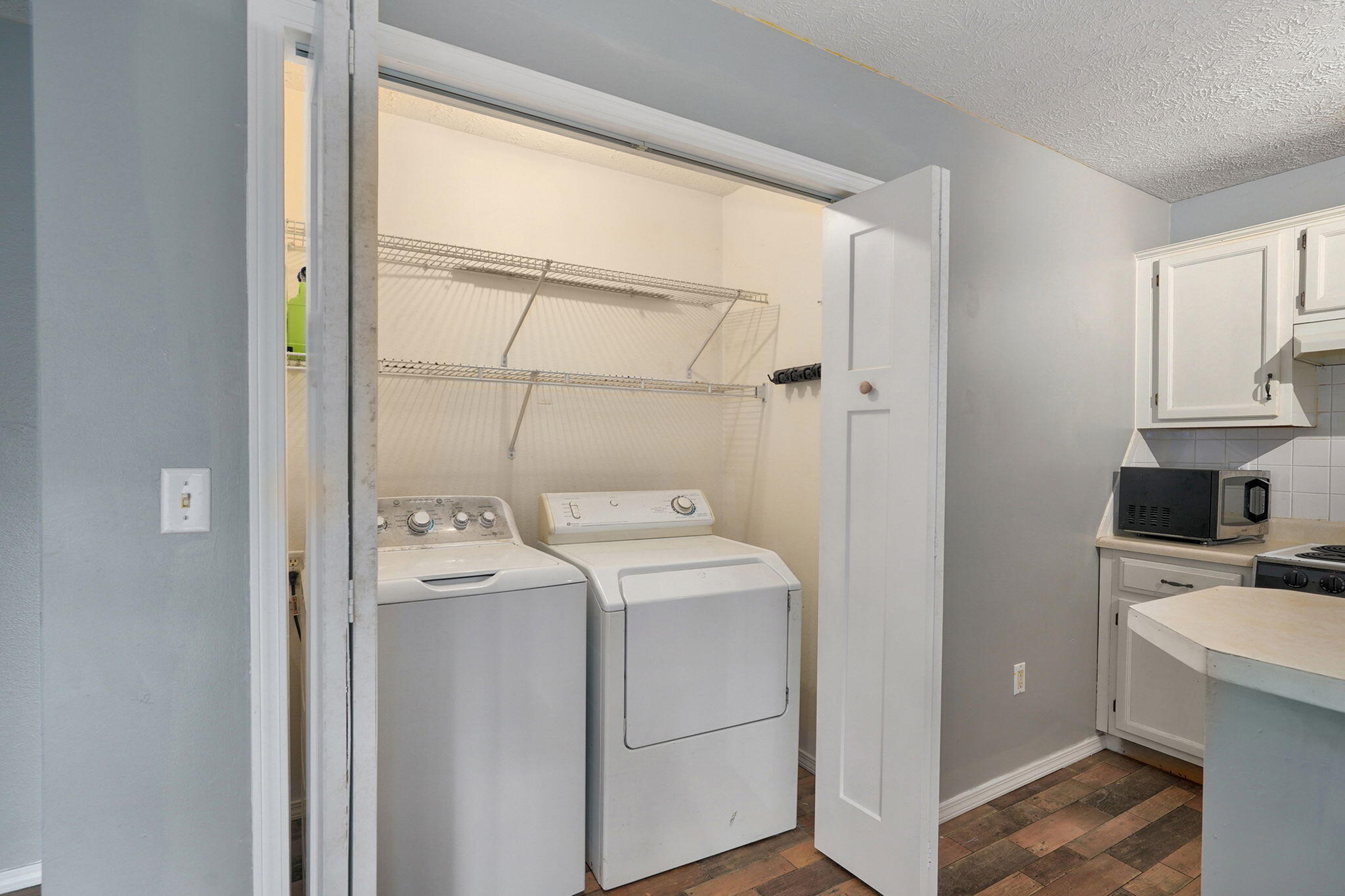 3070 West Calhoun Street Property Photo 10
