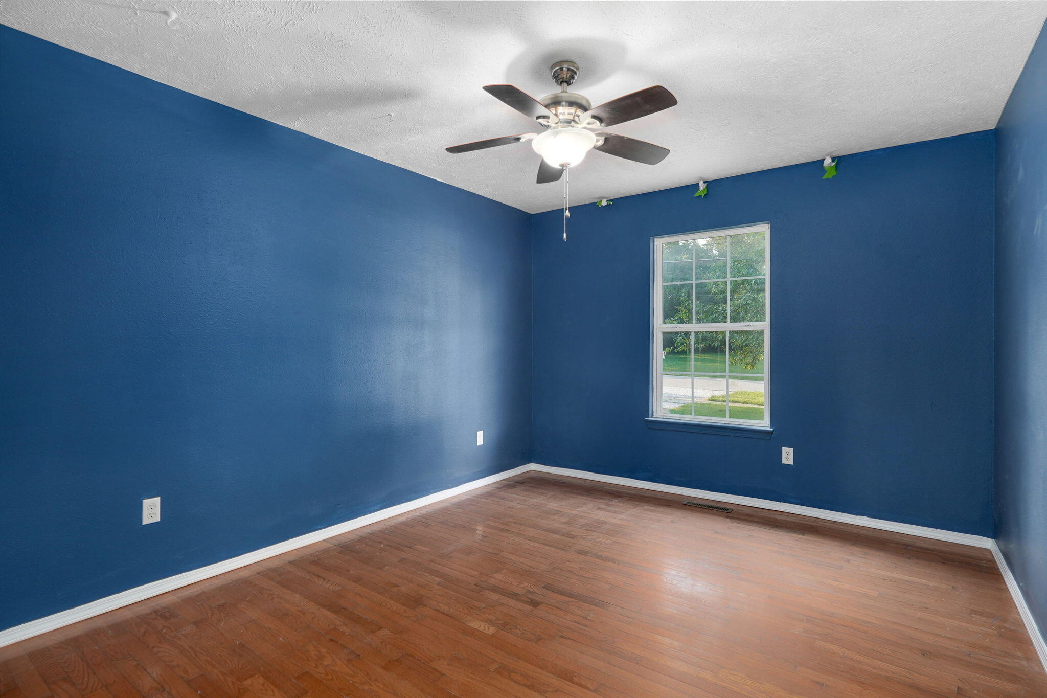 3070 West Calhoun Street Property Photo 17