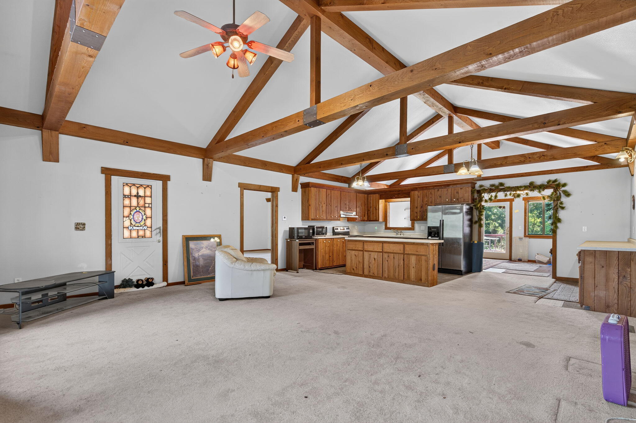 9622 Stonegate Drive Property Photo 4