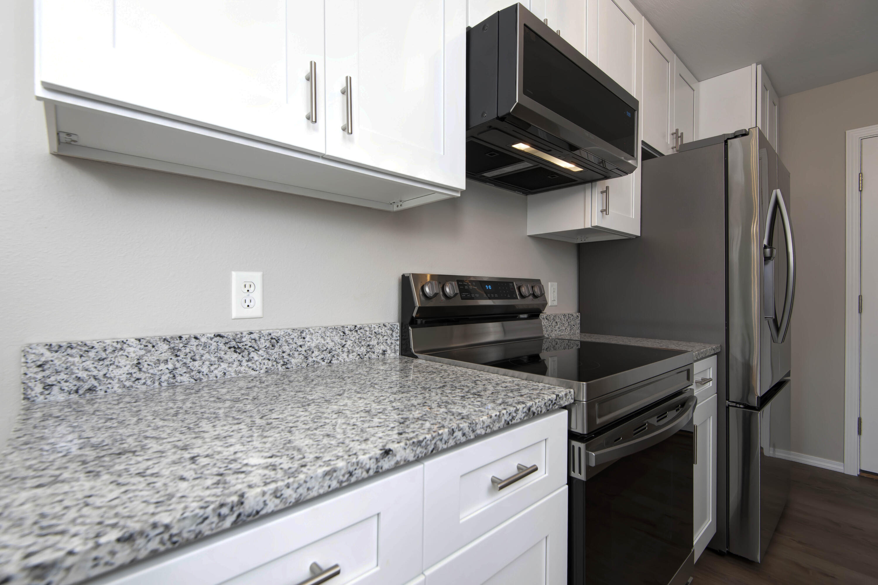 2463 West Cedar Creek Drive Property Photo 12