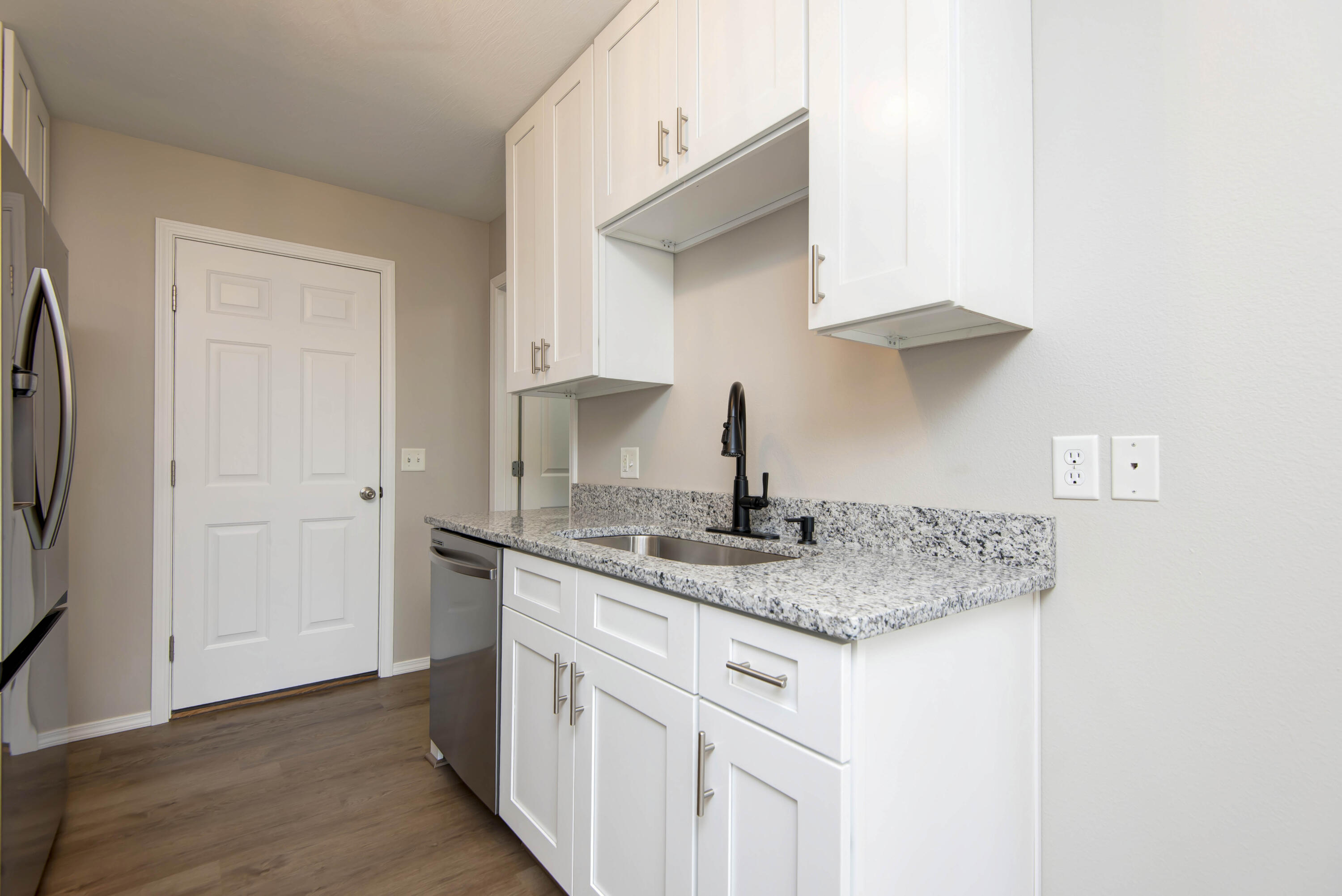 2463 West Cedar Creek Drive Property Photo 14