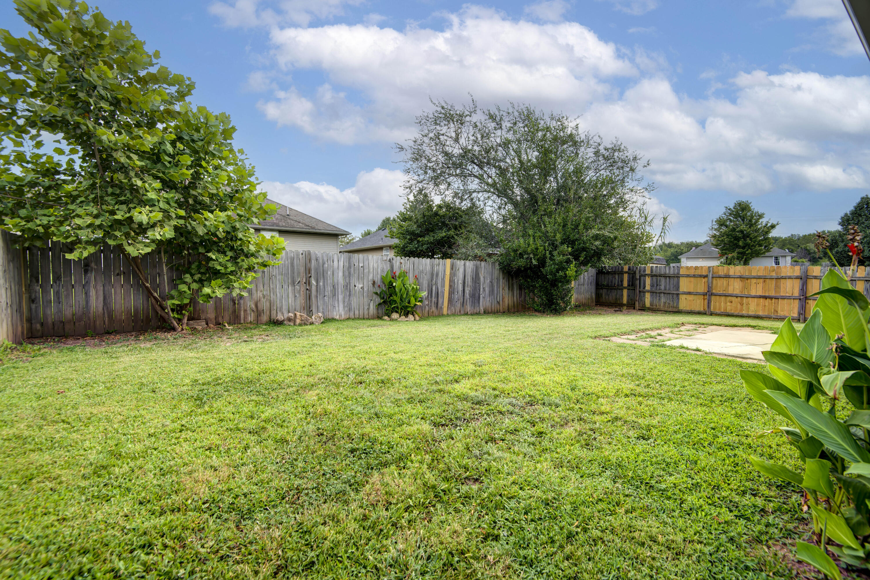 2463 West Cedar Creek Drive Property Photo 26