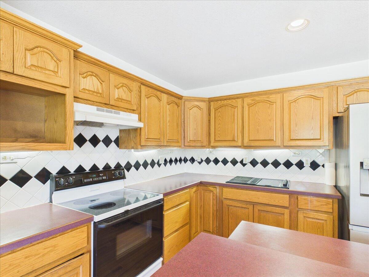 13002 Shafer Road Property Photo 18