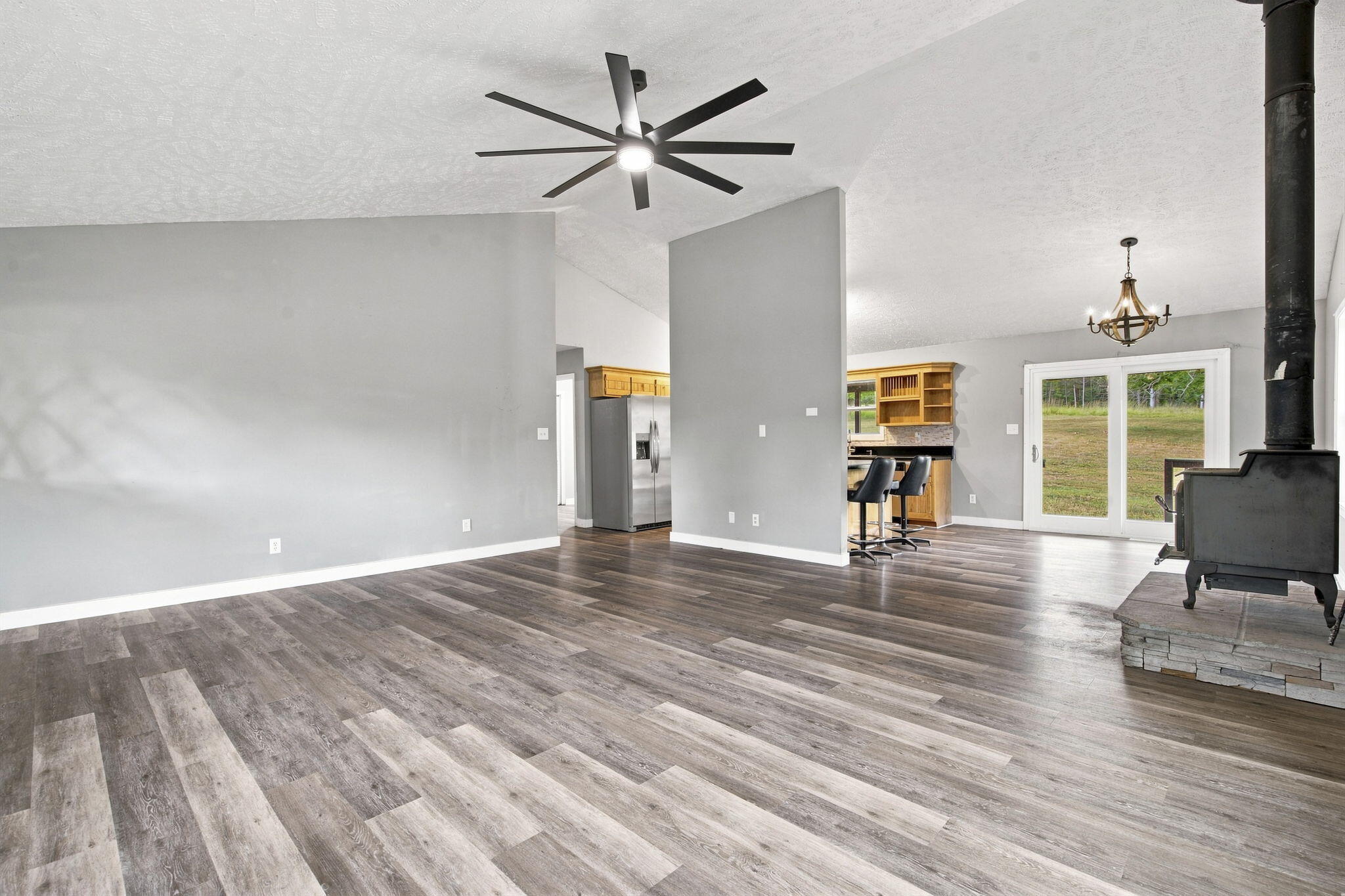 304 Swafford Lane Property Photo 6