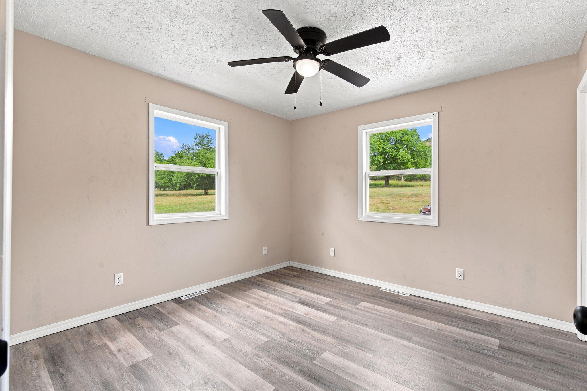 304 Swafford Lane Property Photo 13
