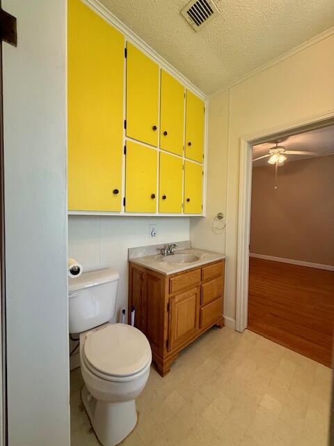 204 East East 3rd Street Property Photo 20