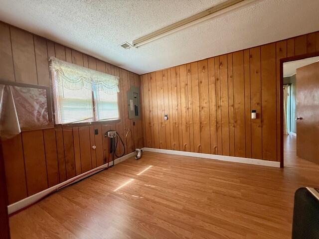 204 East East 3rd Street Property Photo 24