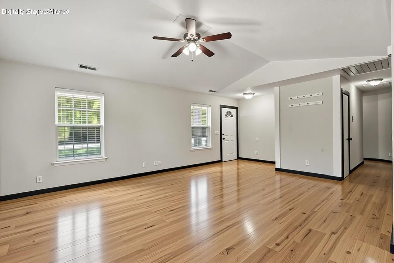 535 Taneycomo Road Property Photo 14