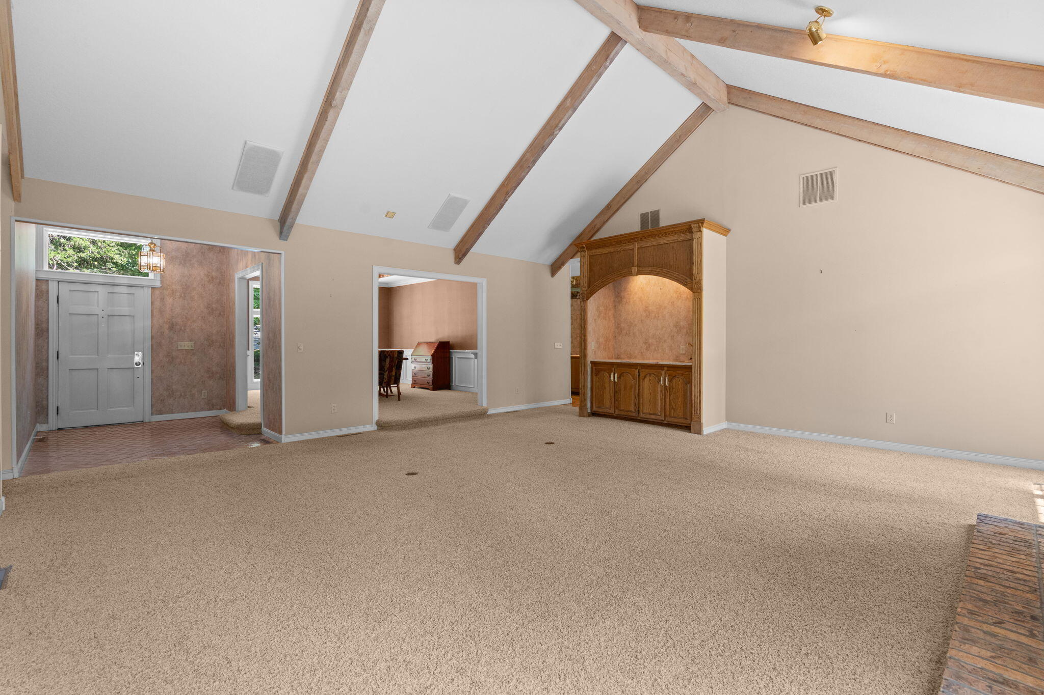 980 West Rivendale Drive Property Photo 27