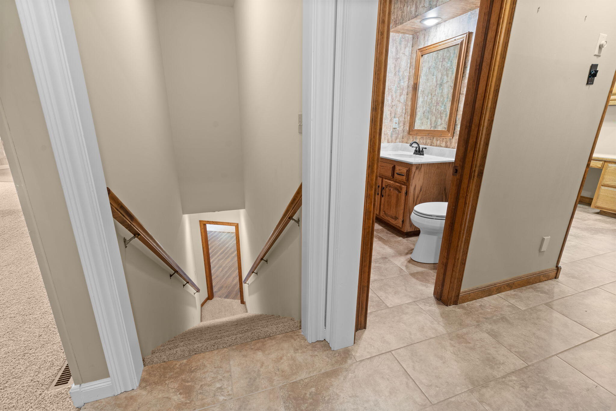 980 West Rivendale Drive Property Photo 40