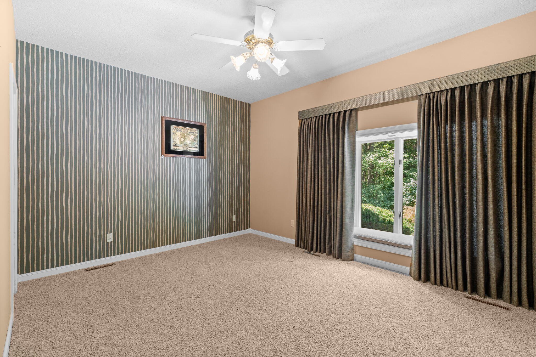 980 West Rivendale Drive Property Photo 53