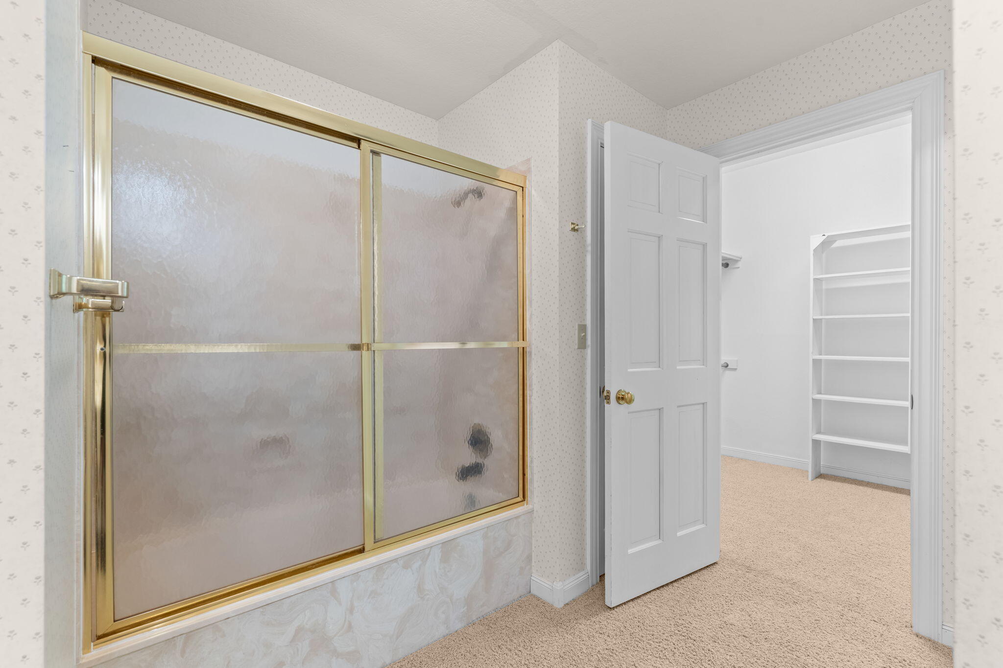 980 West Rivendale Drive Property Photo 69