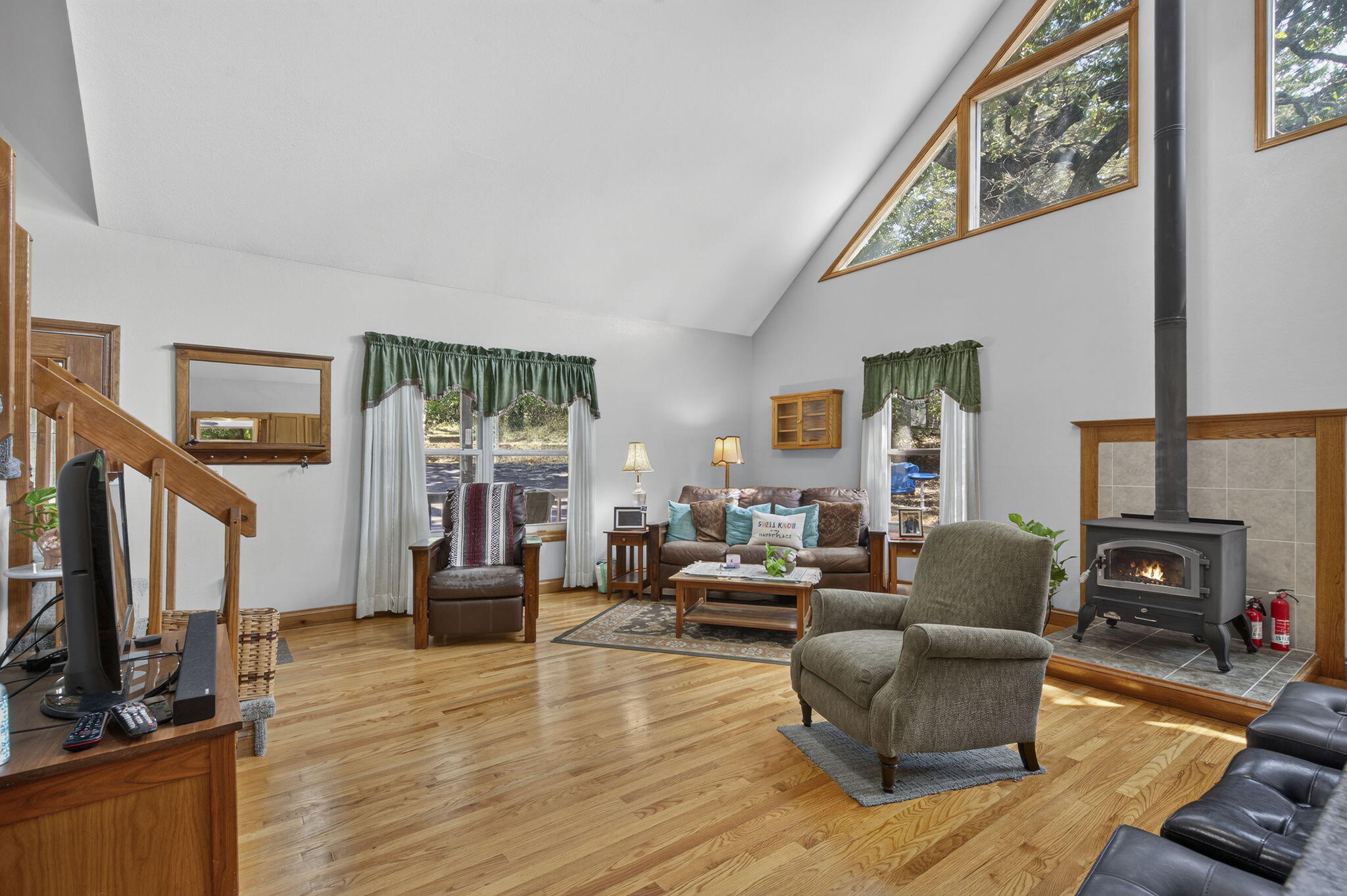 27639 Royal Point Drive Property Photo 5