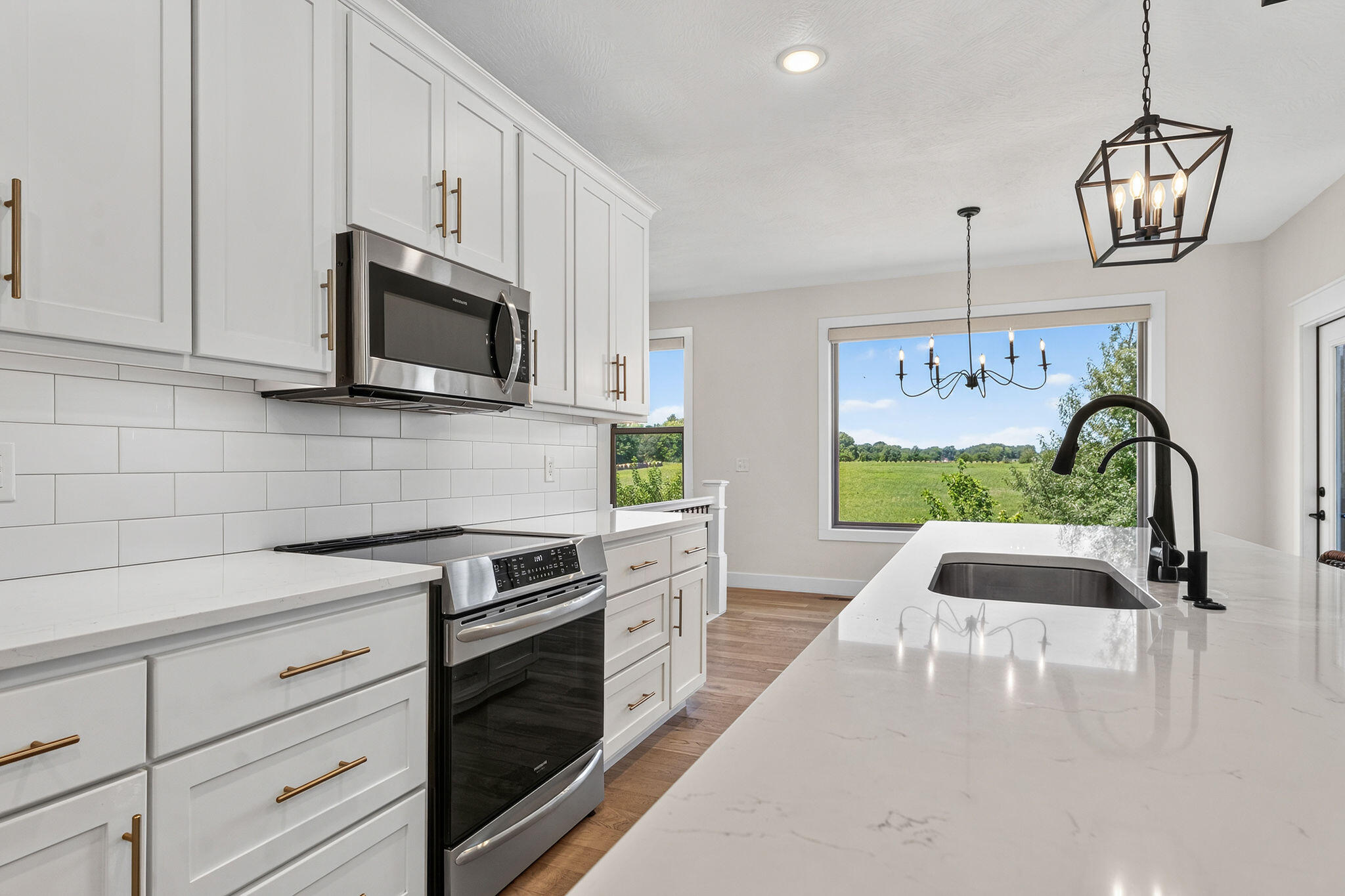 4457 Rome Avenue Property Photo 14