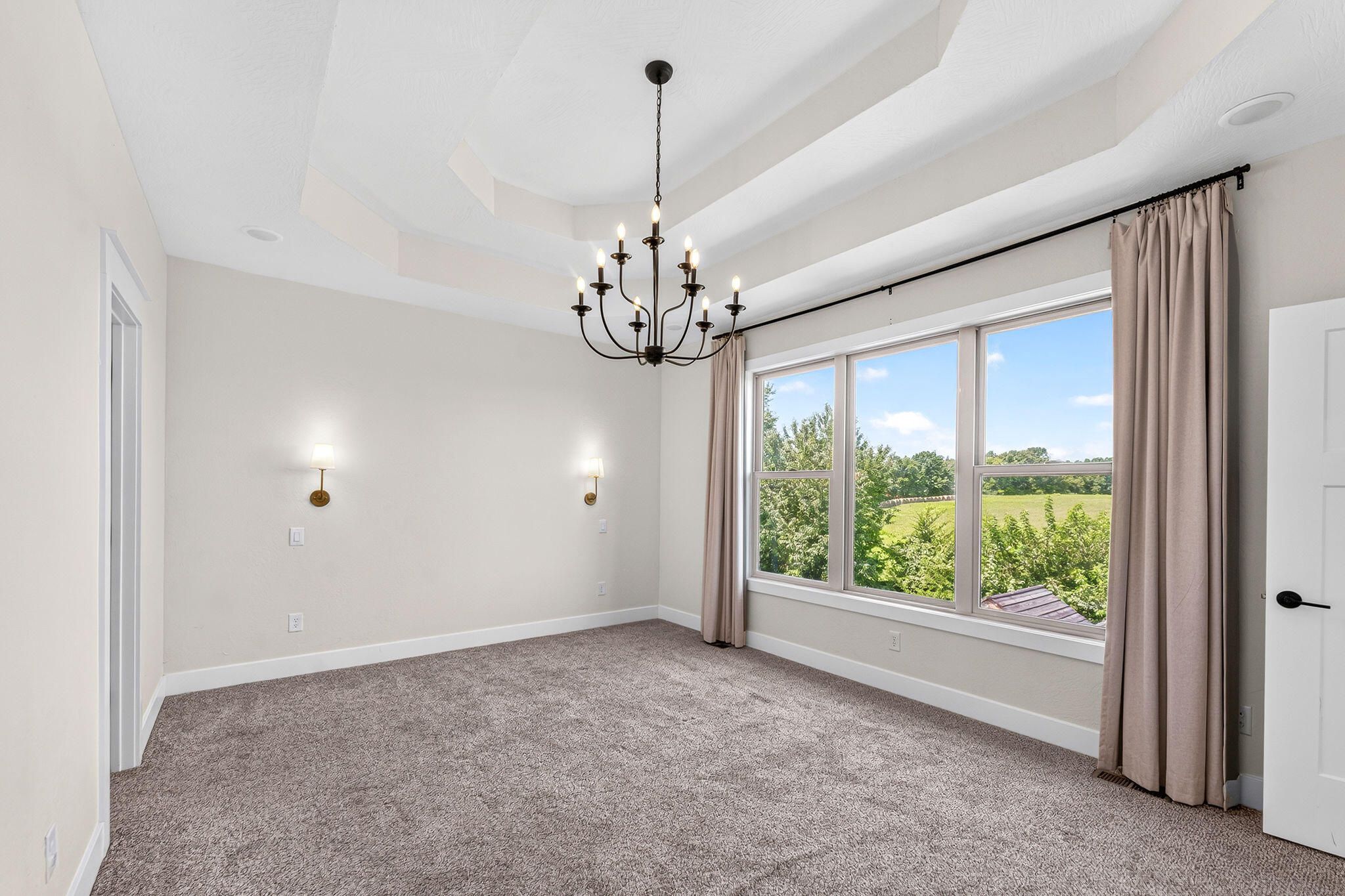 4457 Rome Avenue Property Photo 18