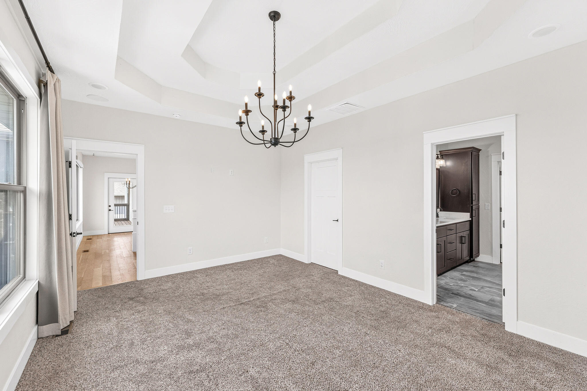 4457 Rome Avenue Property Photo 19
