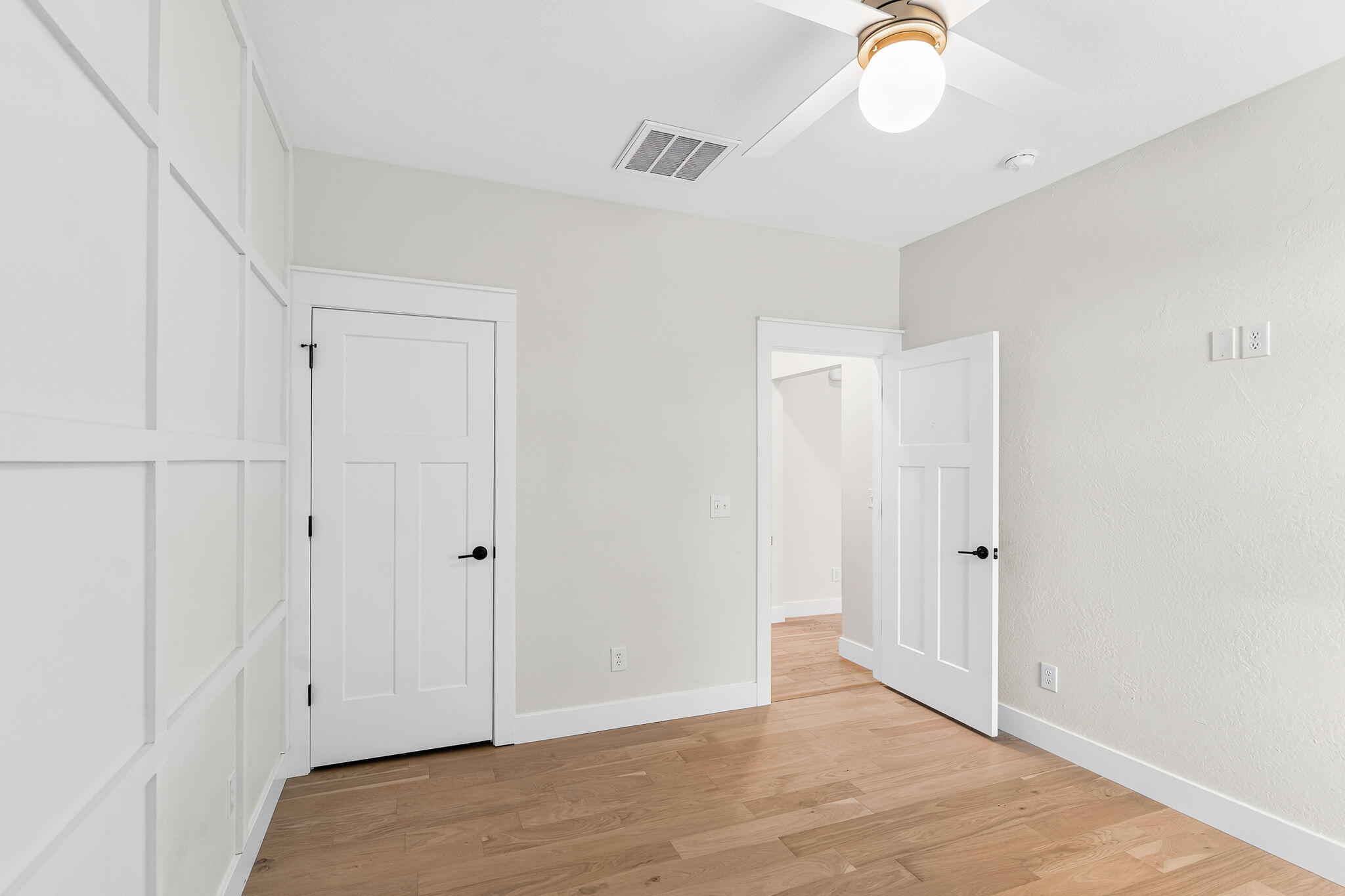 4457 Rome Avenue Property Photo 27