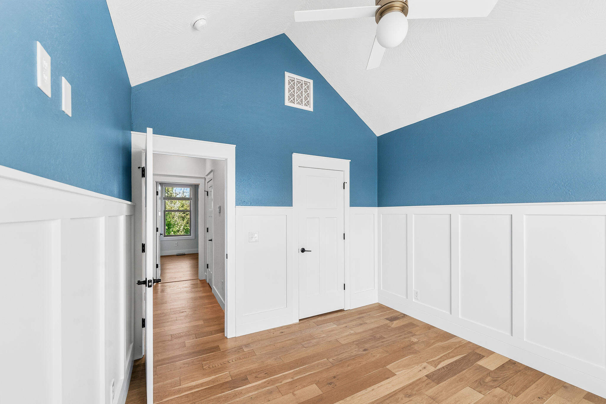4457 Rome Avenue Property Photo 30