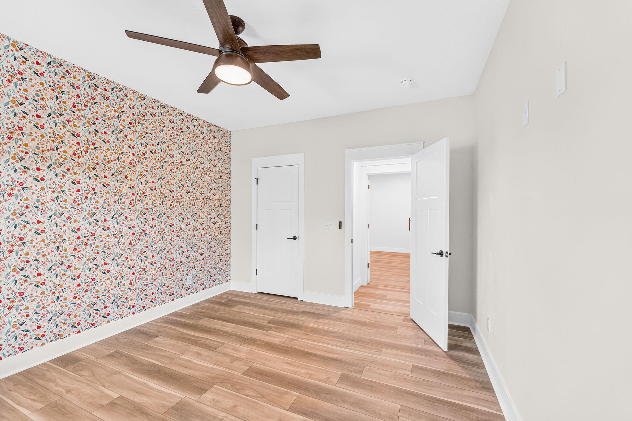 4457 Rome Avenue Property Photo 42