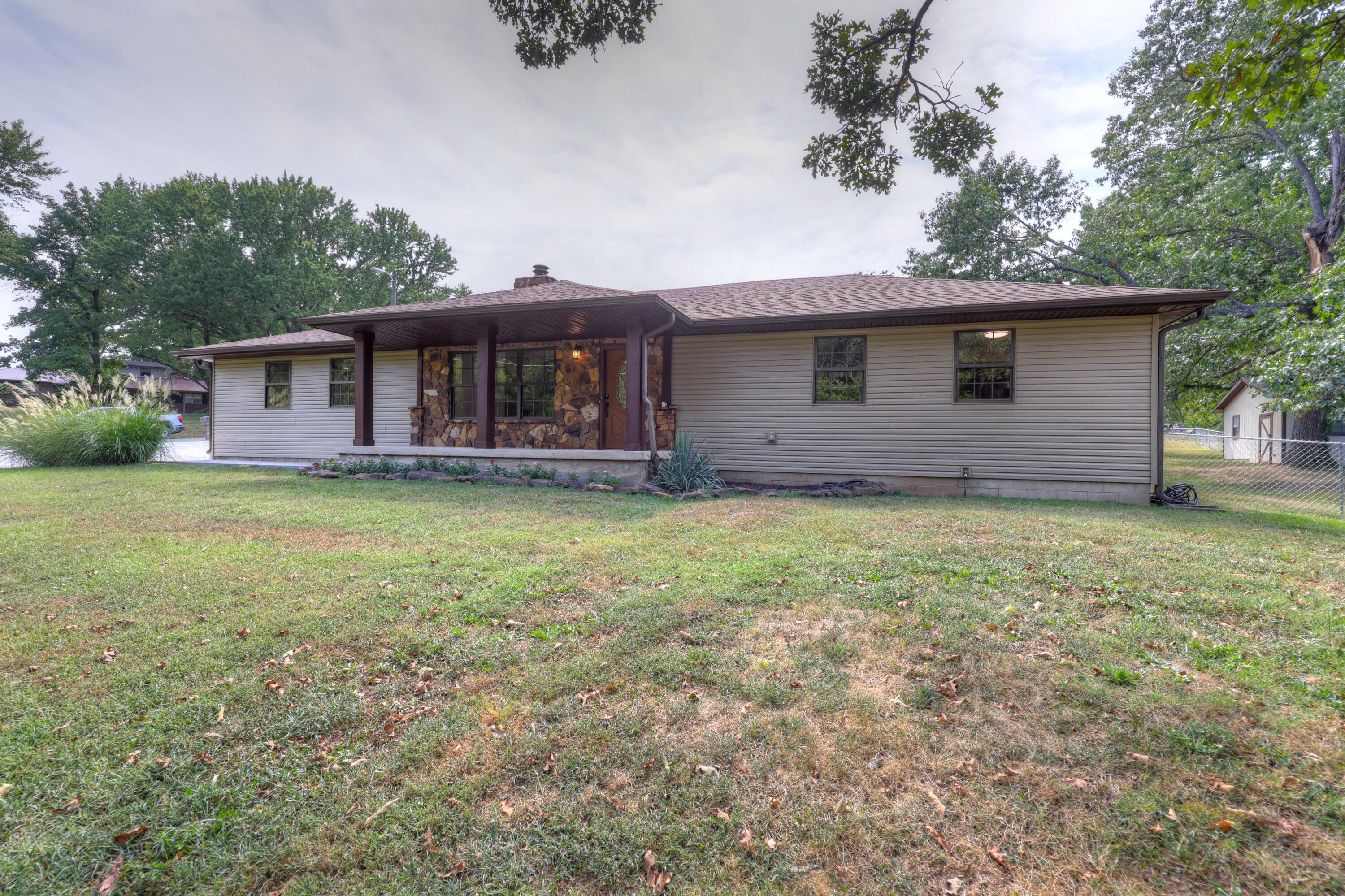 9003 Ginger Lane Property Photo 1