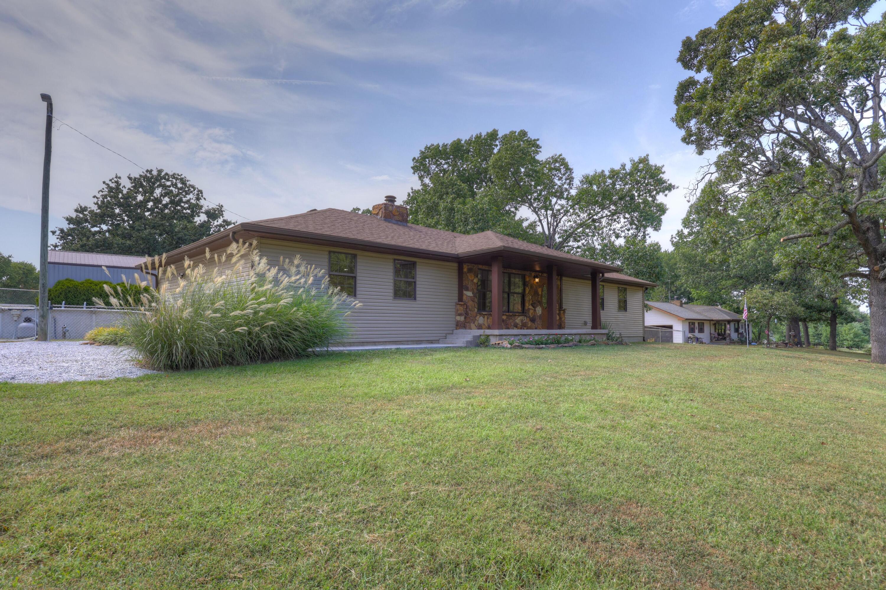 9003 Ginger Lane Property Photo 2