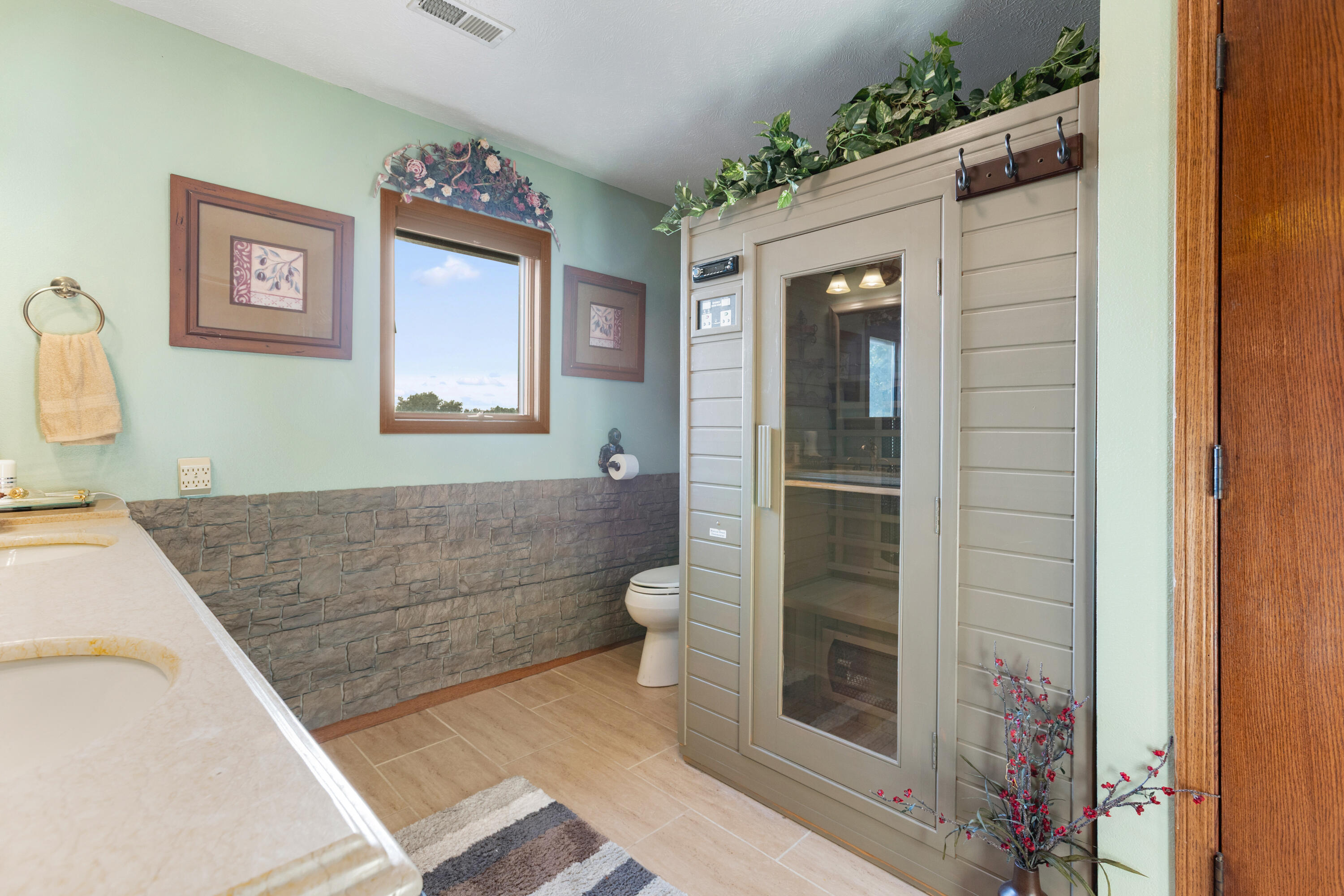 190 Potential Drive Property Photo 32