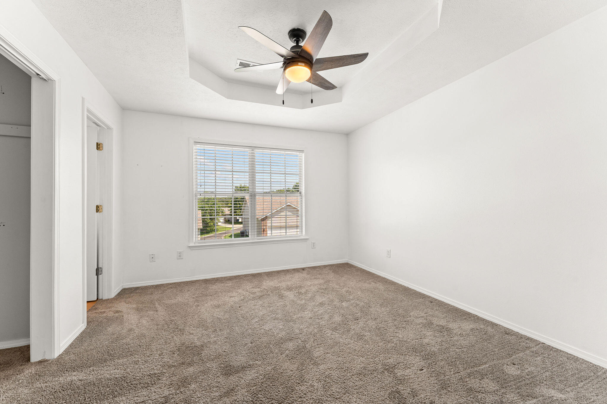 577 Van Buren Road Property Photo 17