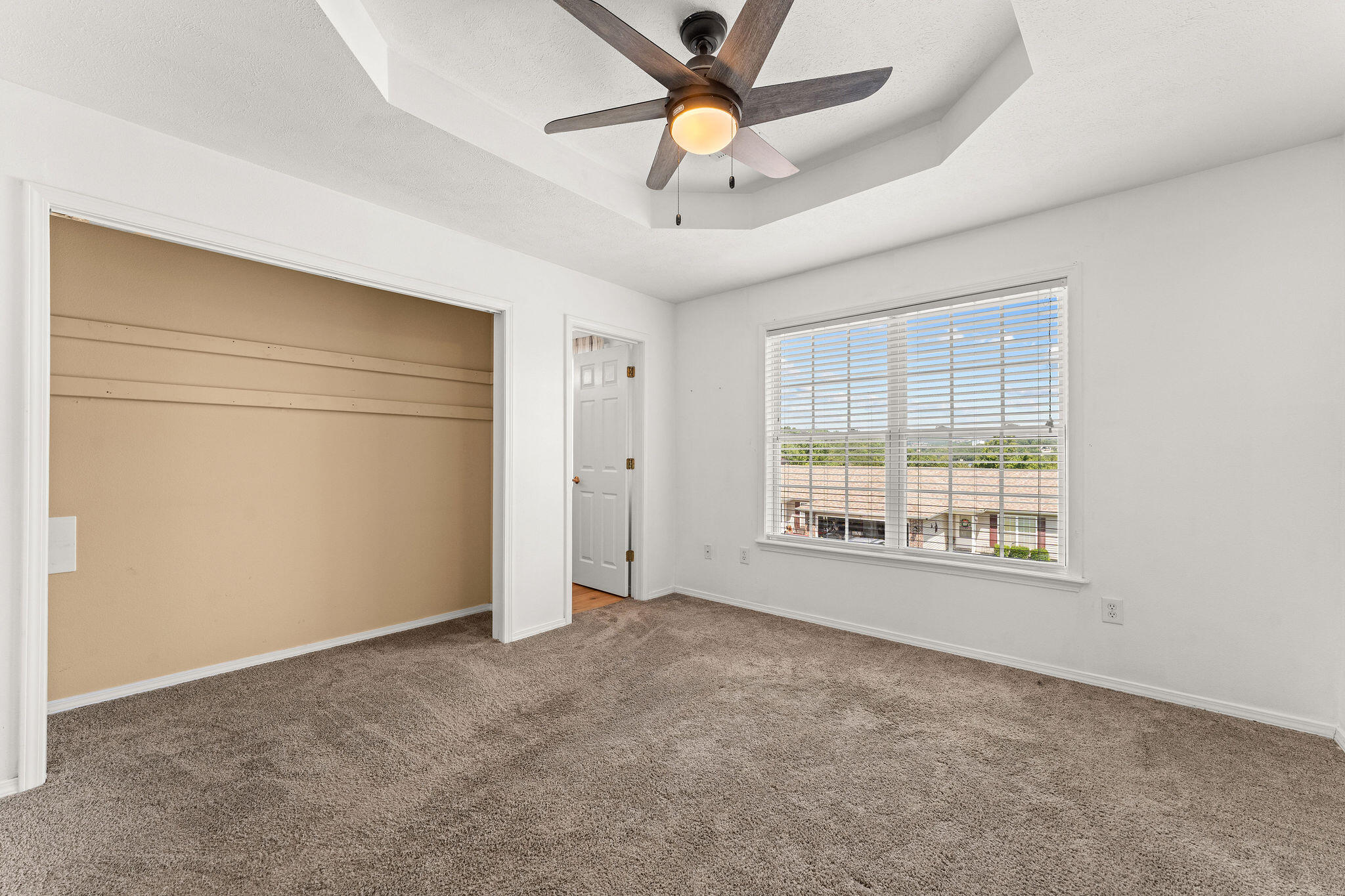 577 Van Buren Road Property Photo 18