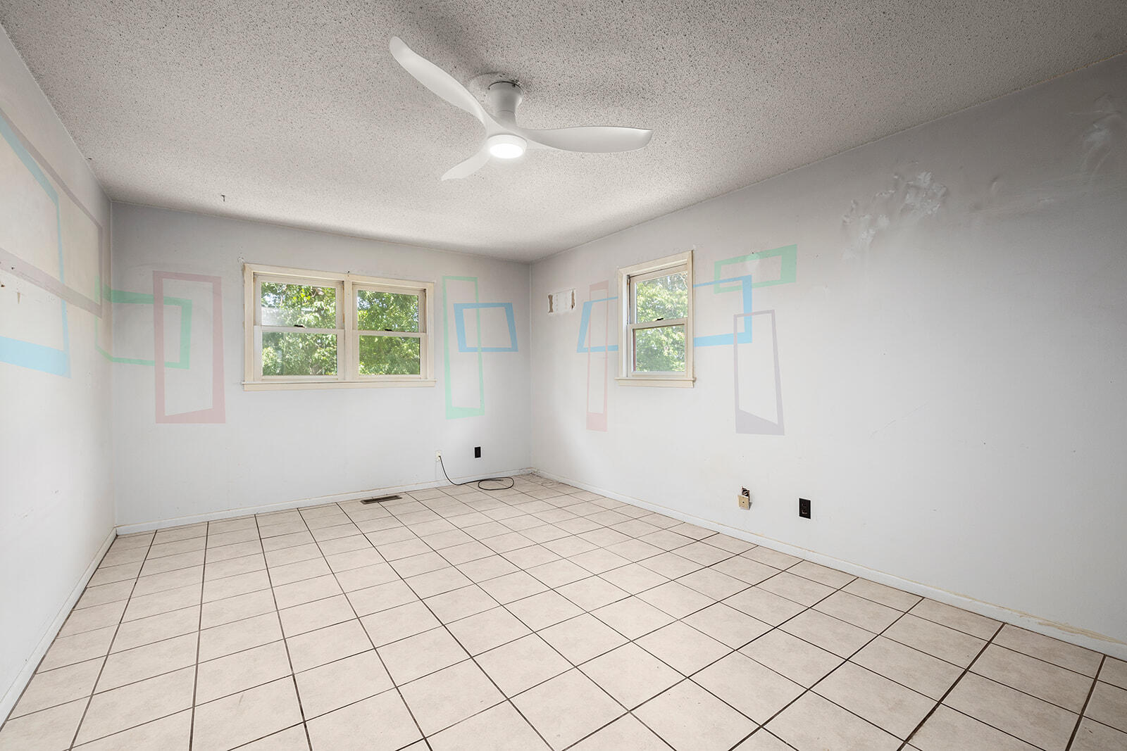 718 Baker Street Property Photo 21