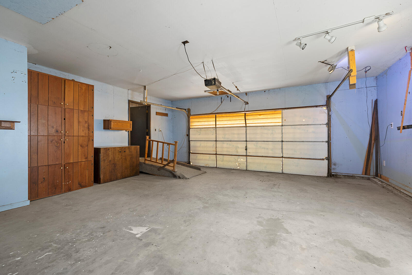 718 Baker Street Property Photo 29