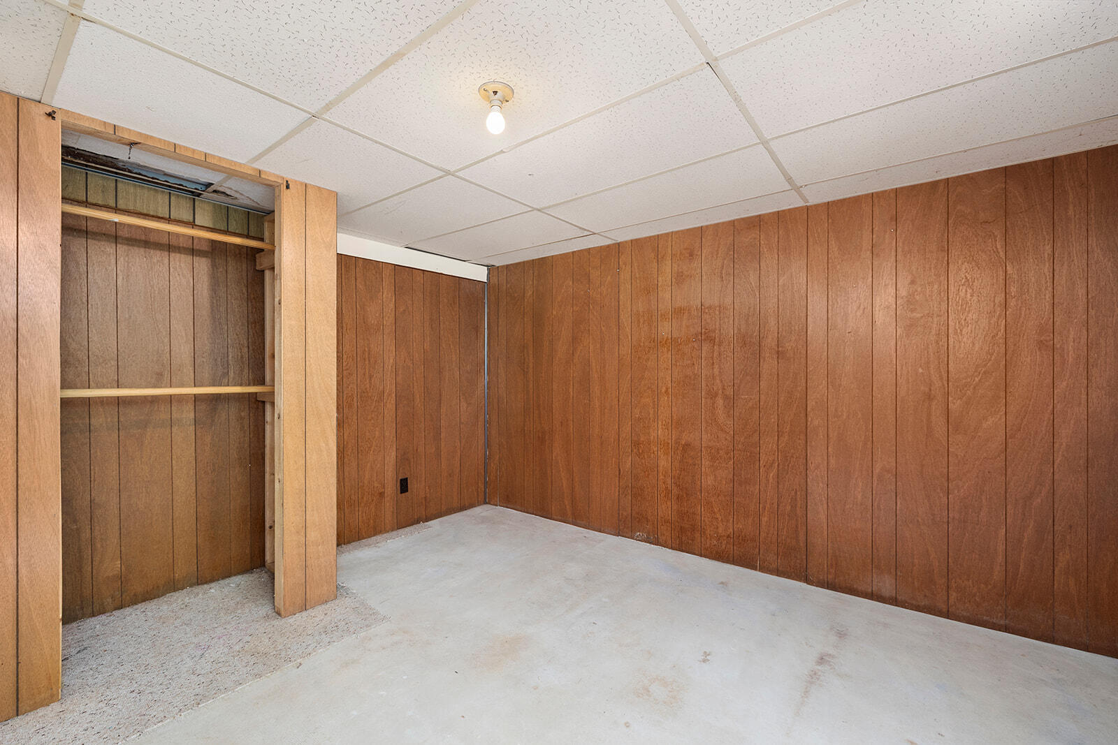 718 Baker Street Property Photo 34