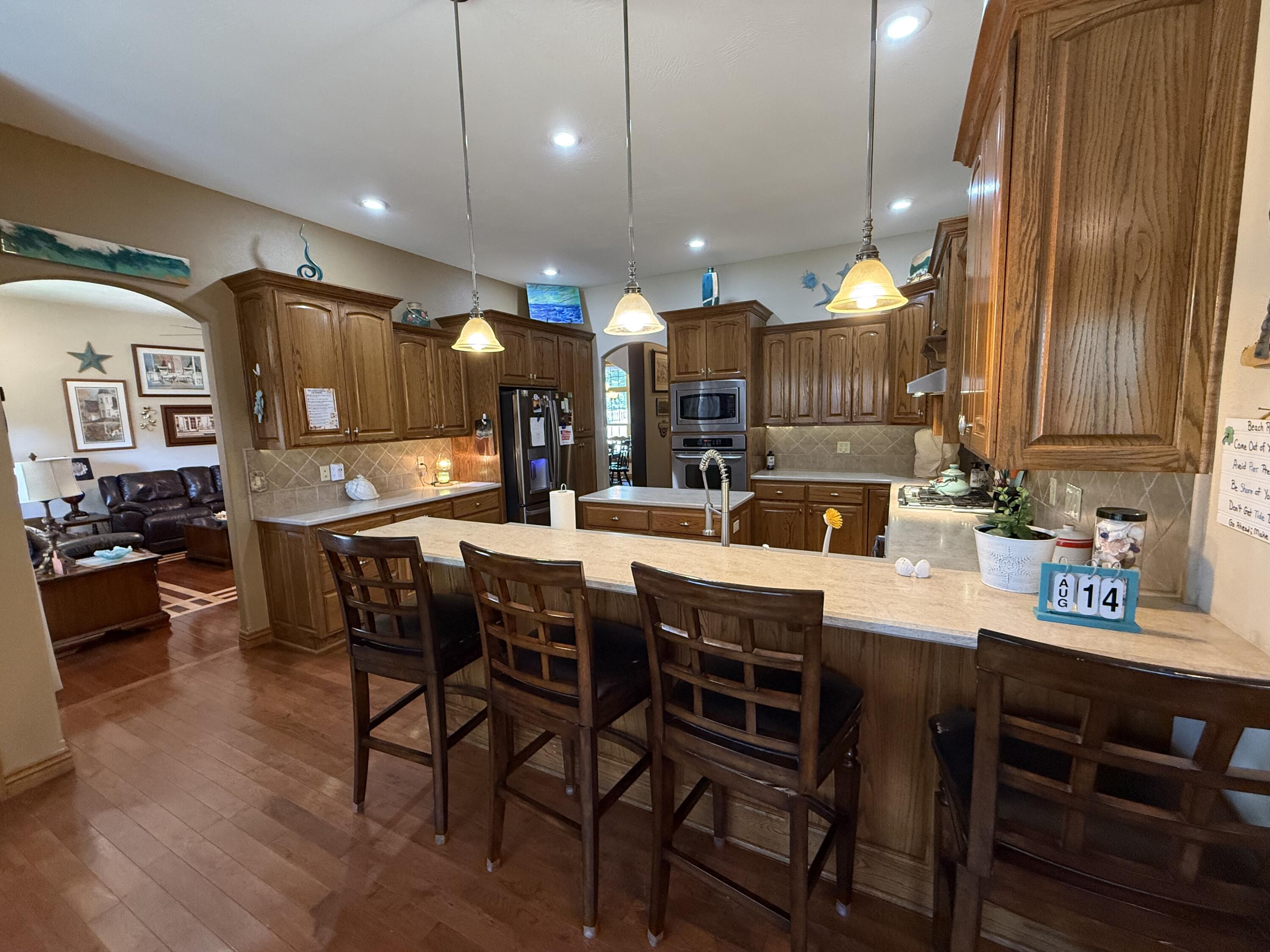 1008 West Glacier Court Property Photo 8