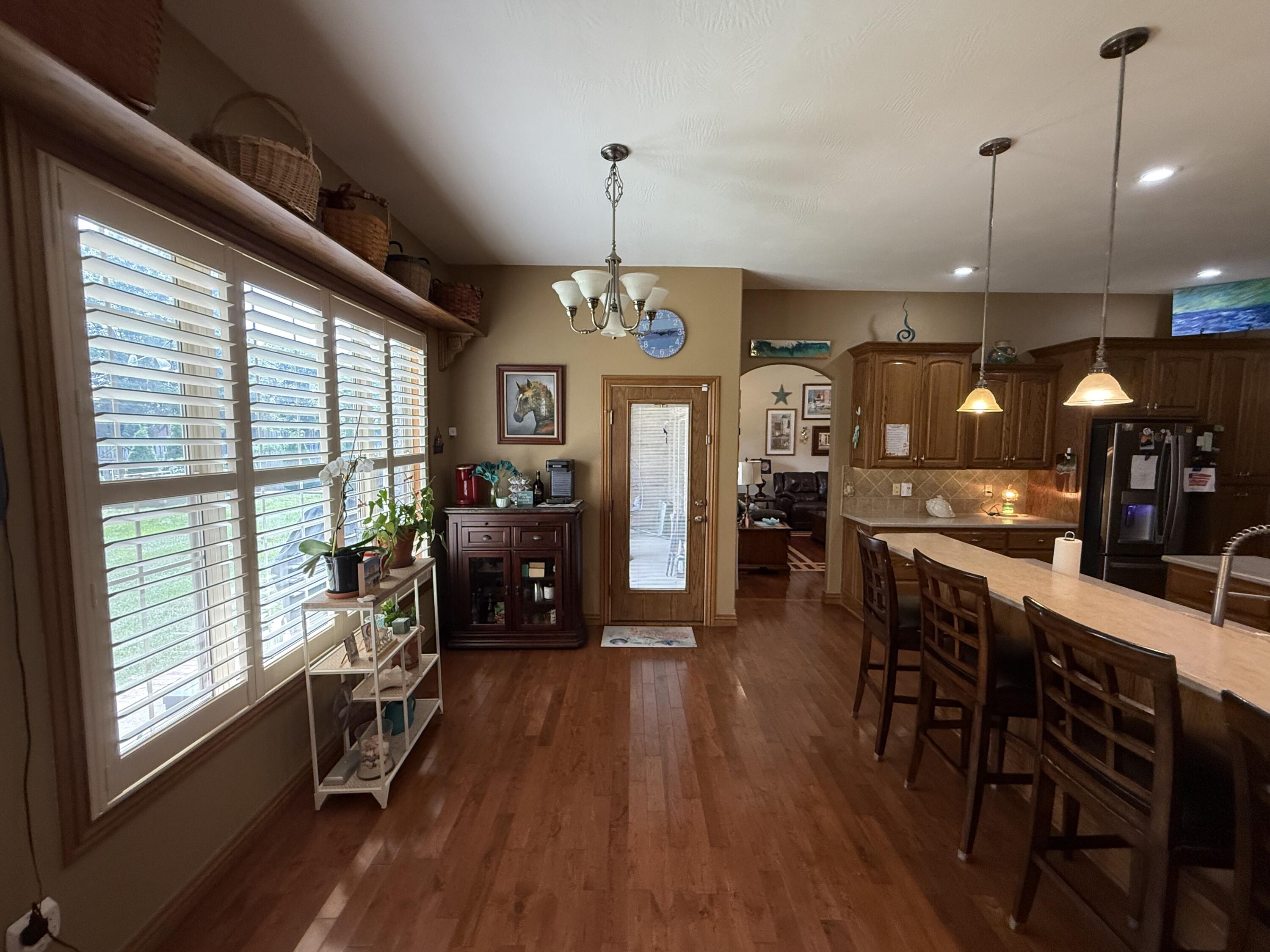 1008 West Glacier Court Property Photo 13