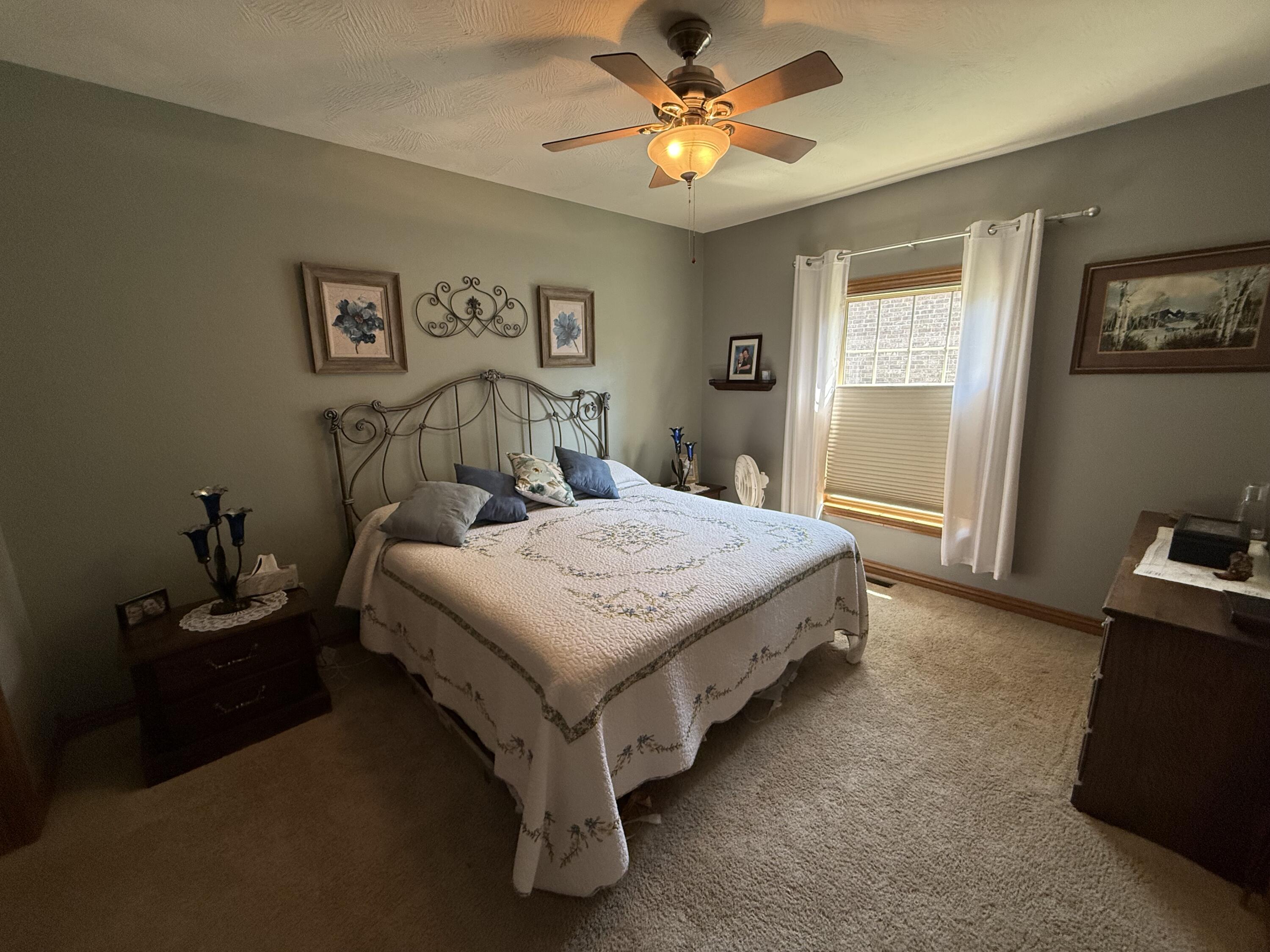 1008 West Glacier Court Property Photo 23
