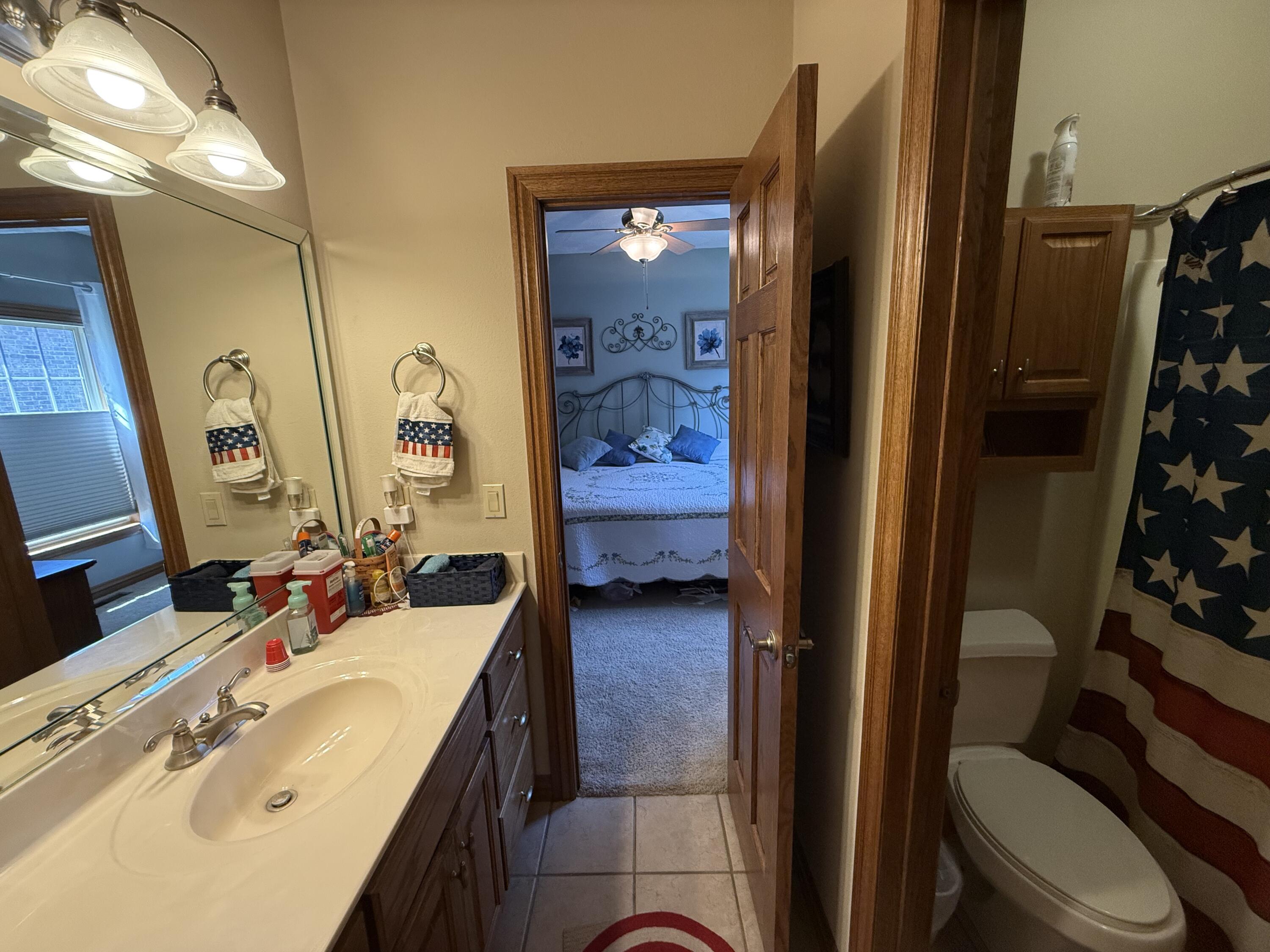 1008 West Glacier Court Property Photo 25