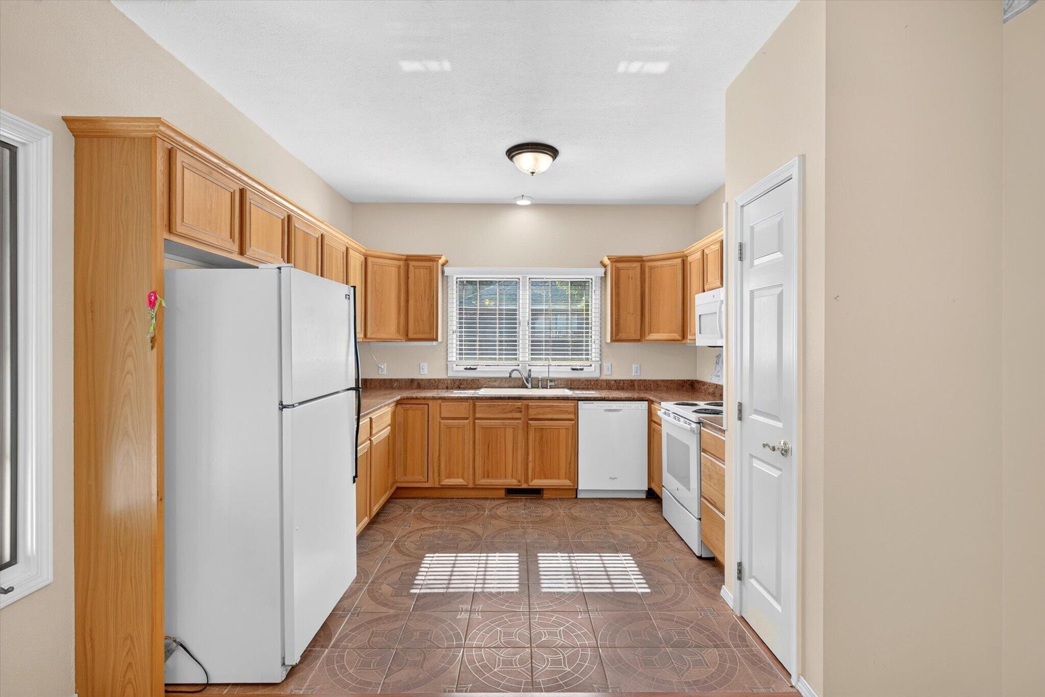 1750 West Bennett Street Unit 10b Property Photo 8