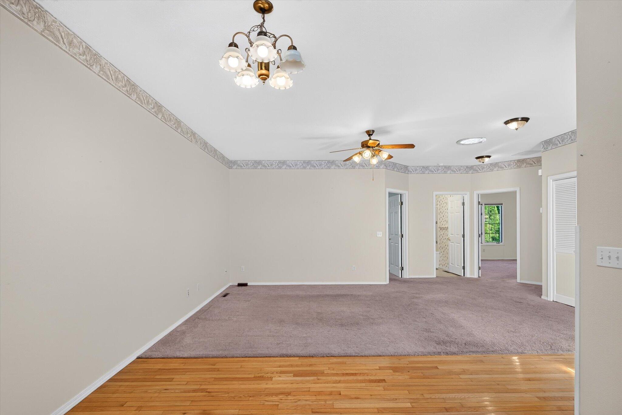 1750 West Bennett Street Unit 10b Property Photo 11