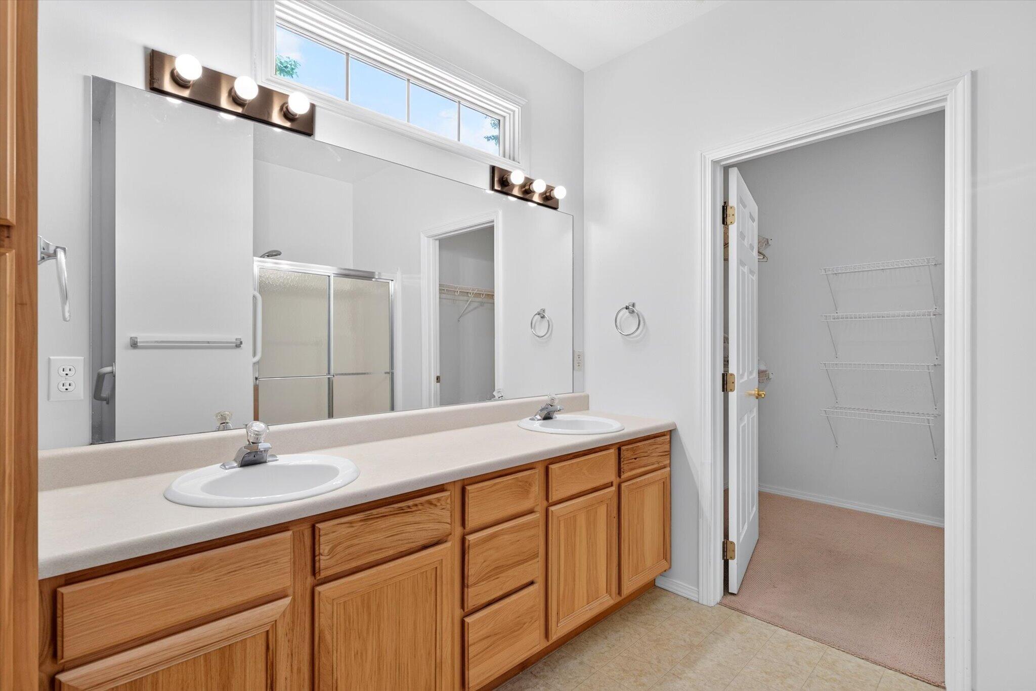 1750 West Bennett Street Unit 10b Property Photo 13