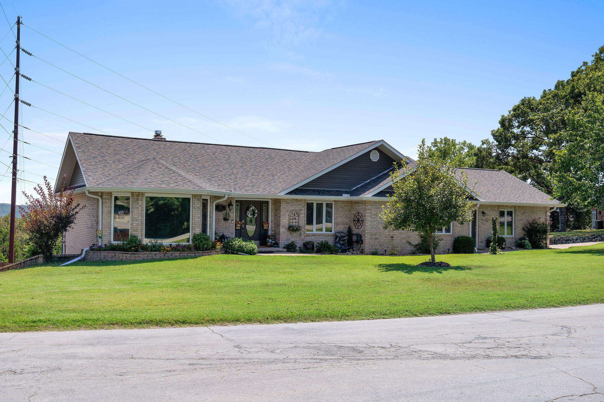 30 Hickory Drive Property Photo 6