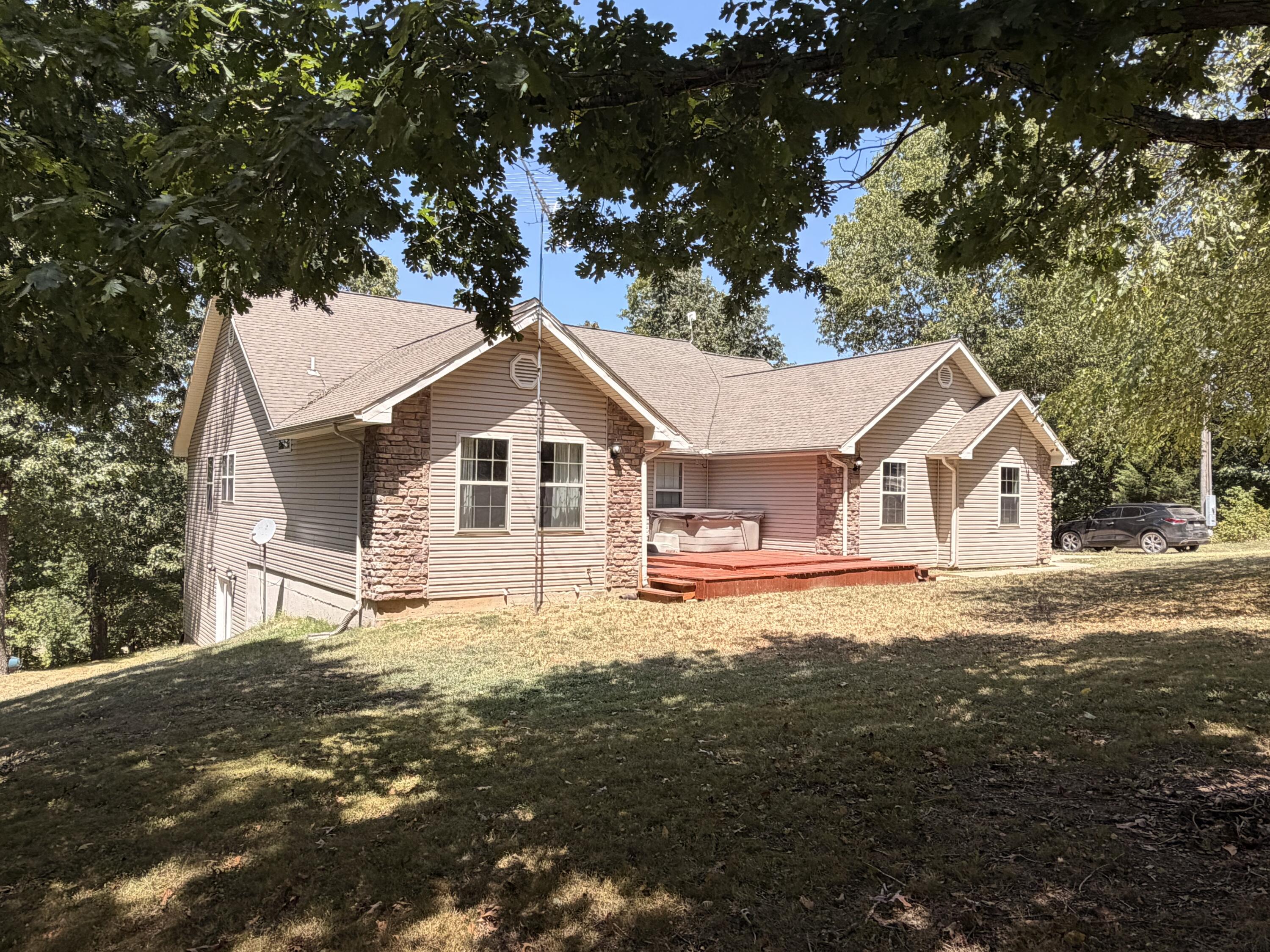 17675 Hazel Crest Lane Property Photo 1
