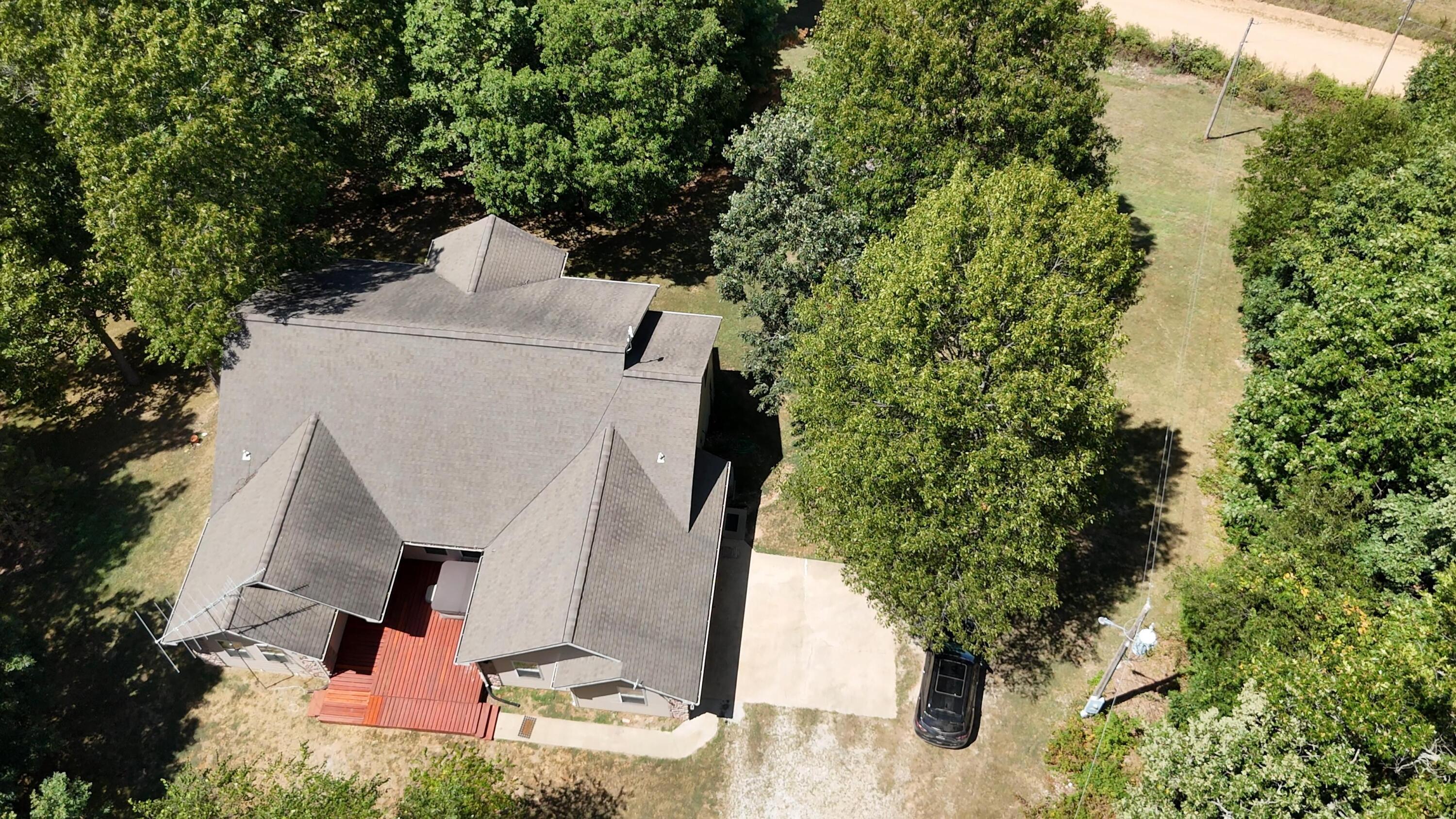 17675 Hazel Crest Lane Property Photo 2
