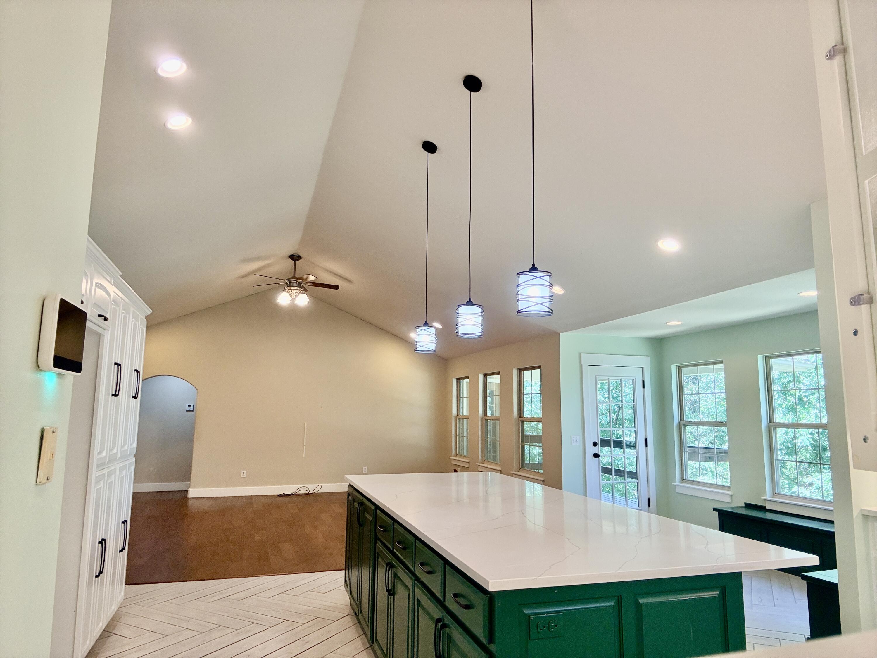 17675 Hazel Crest Lane Property Photo 10