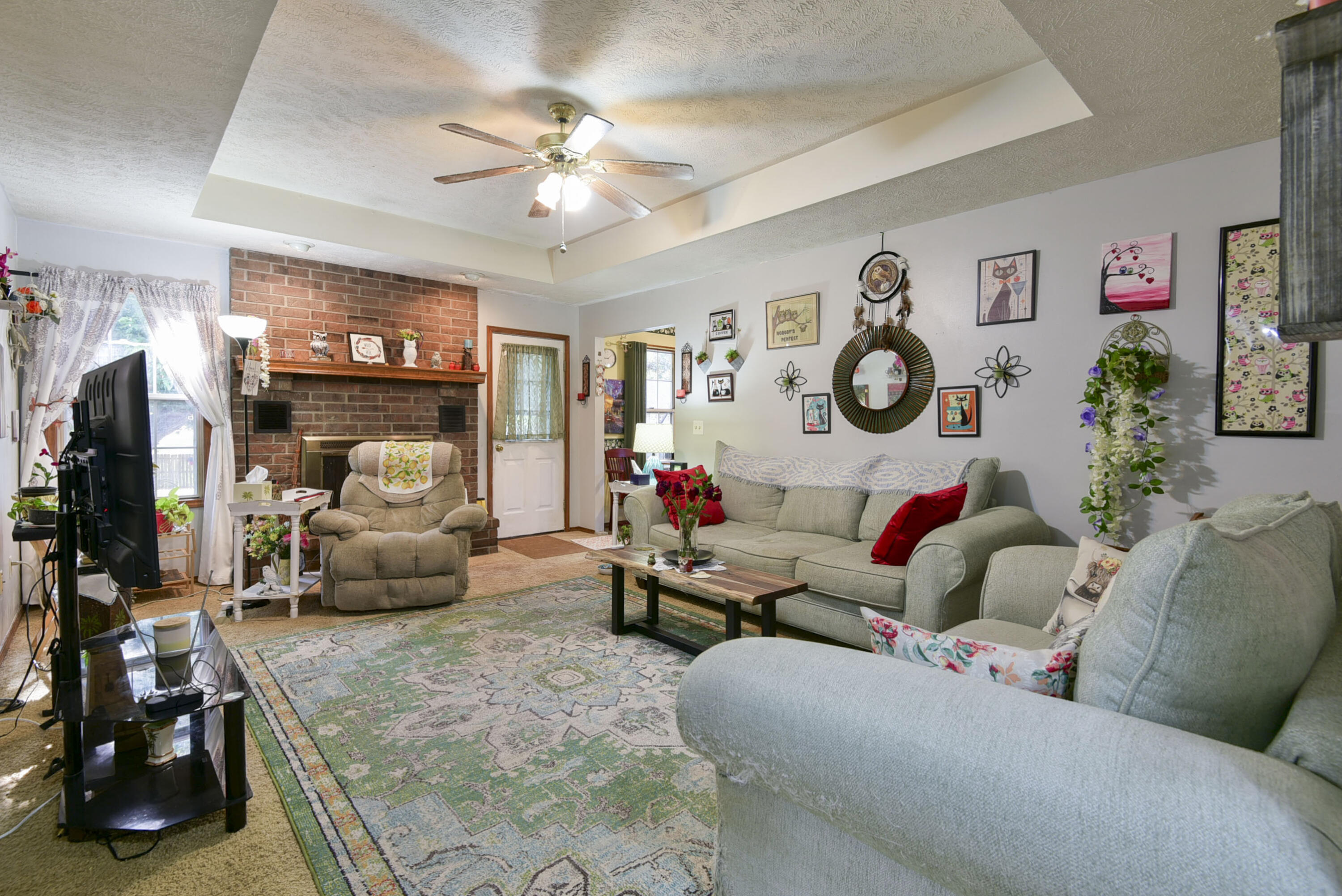 3602 South Linden Avenue Property Photo 2