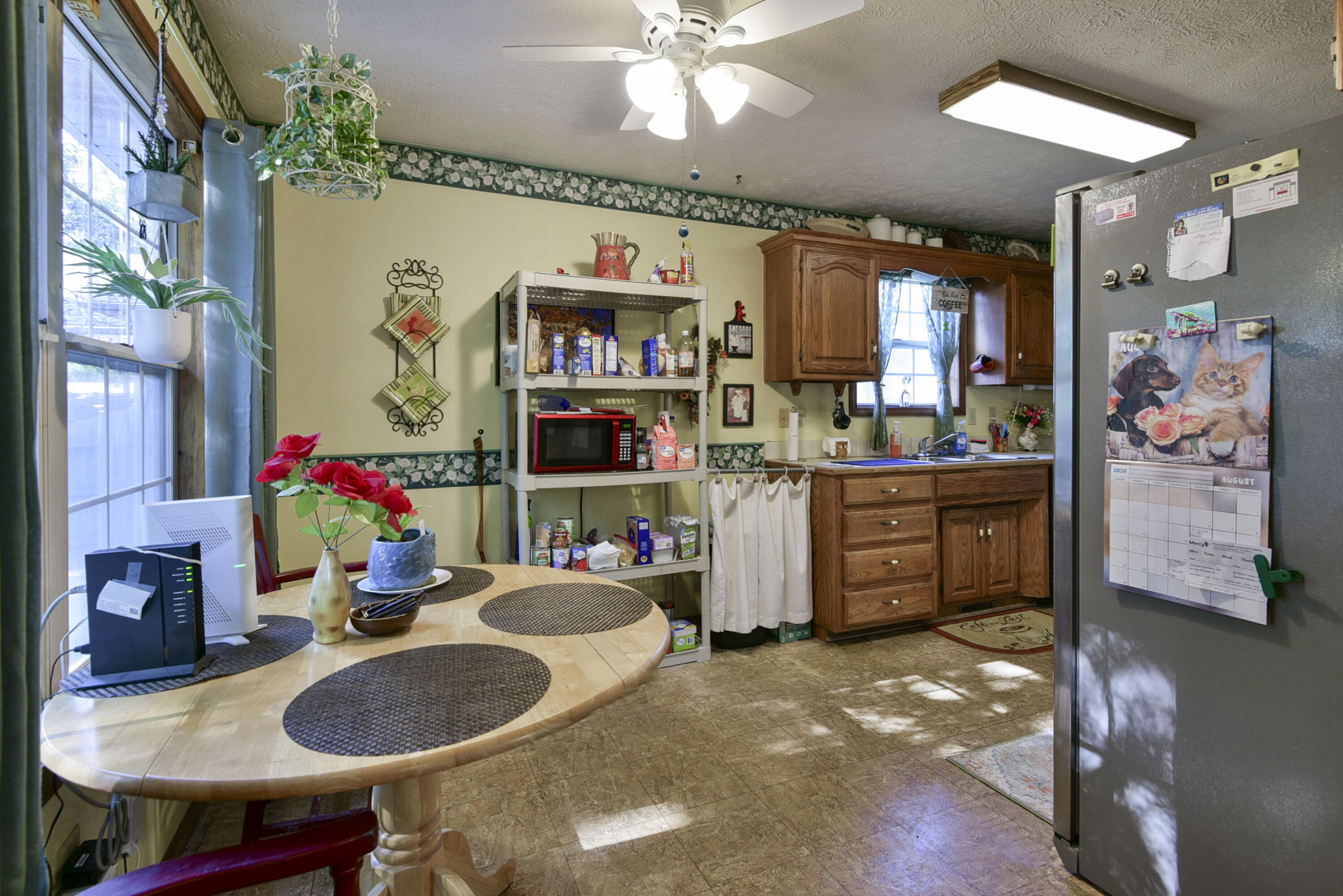 3602 South Linden Avenue Property Photo 5