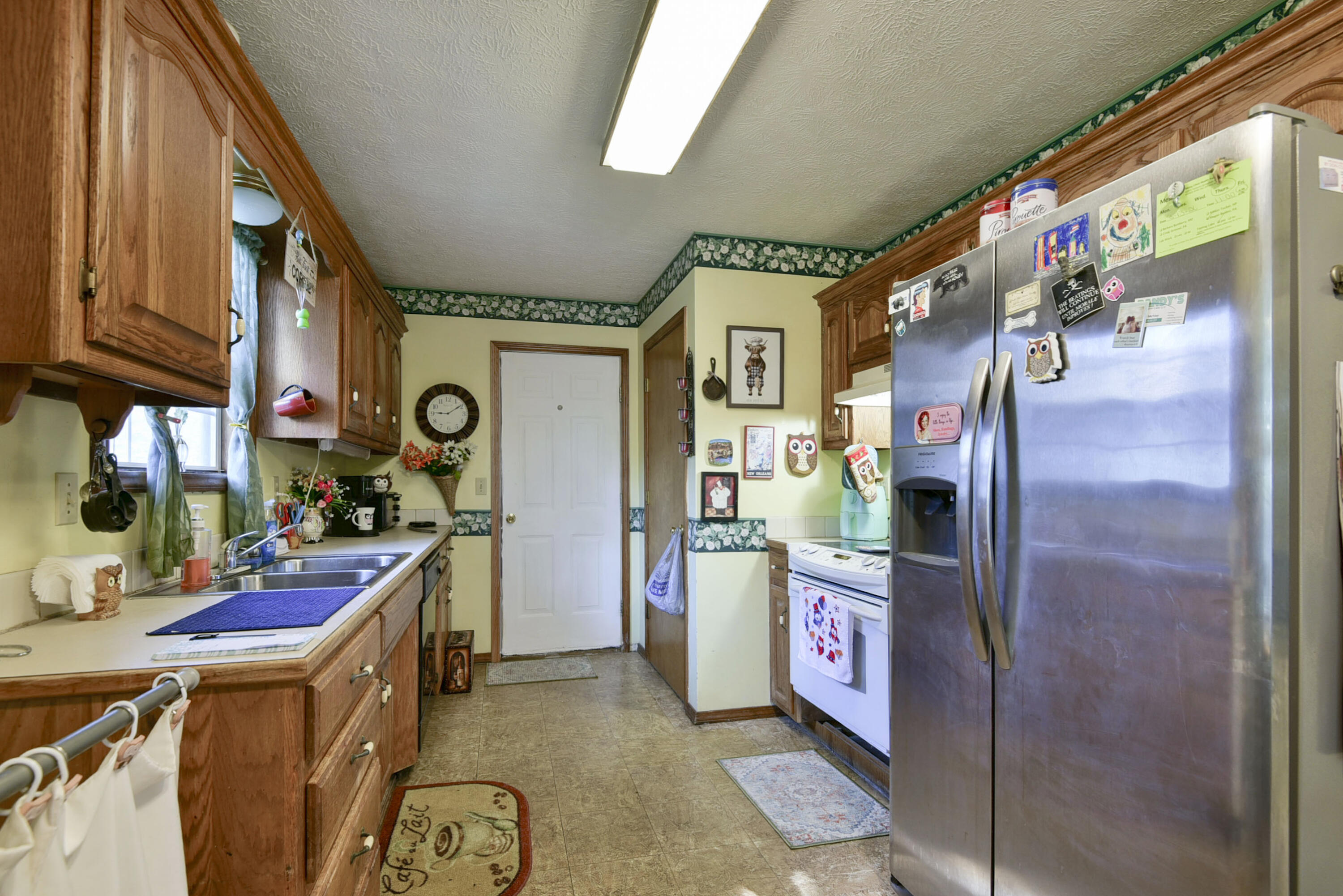 3602 South Linden Avenue Property Photo 6