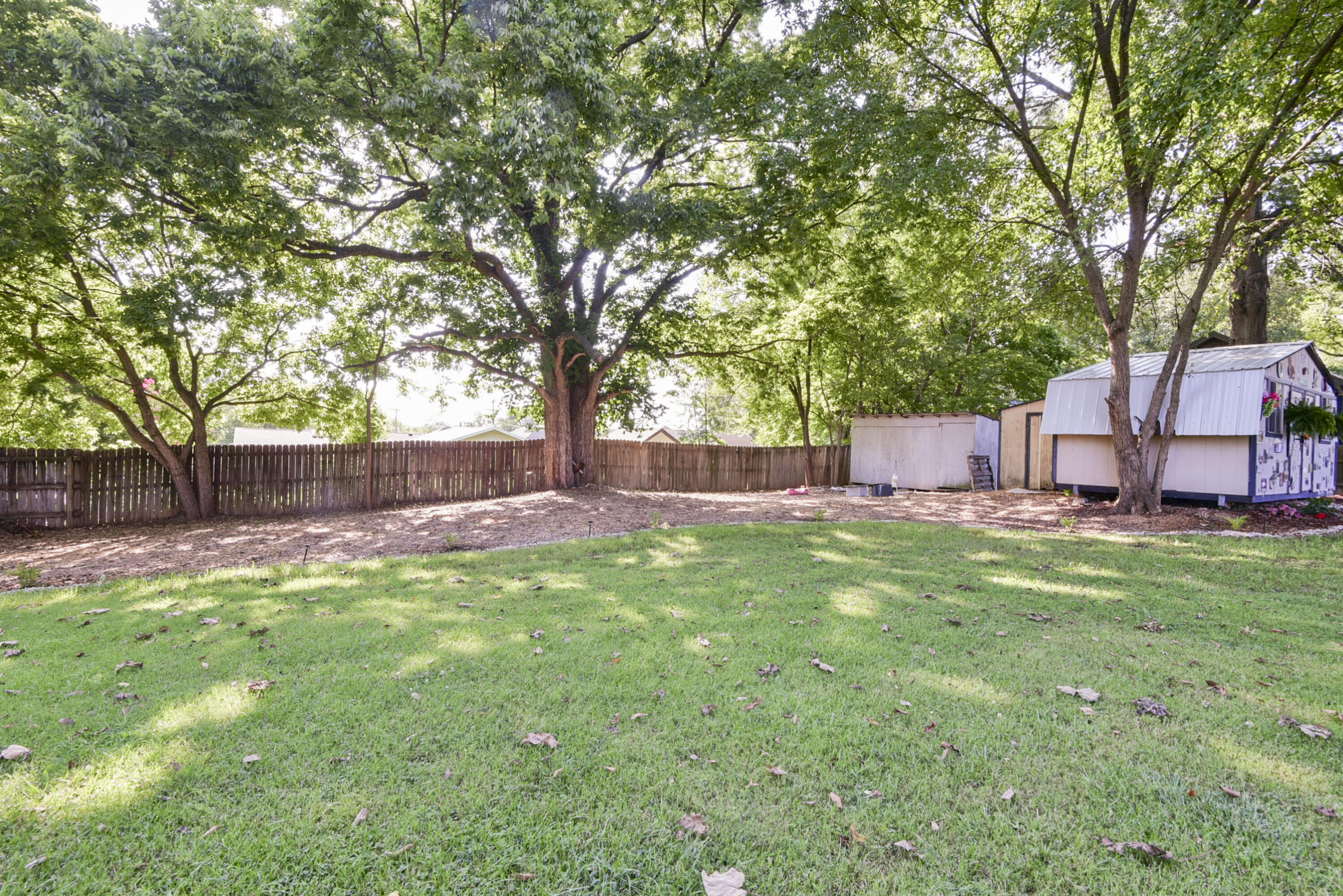3602 South Linden Avenue Property Photo 22