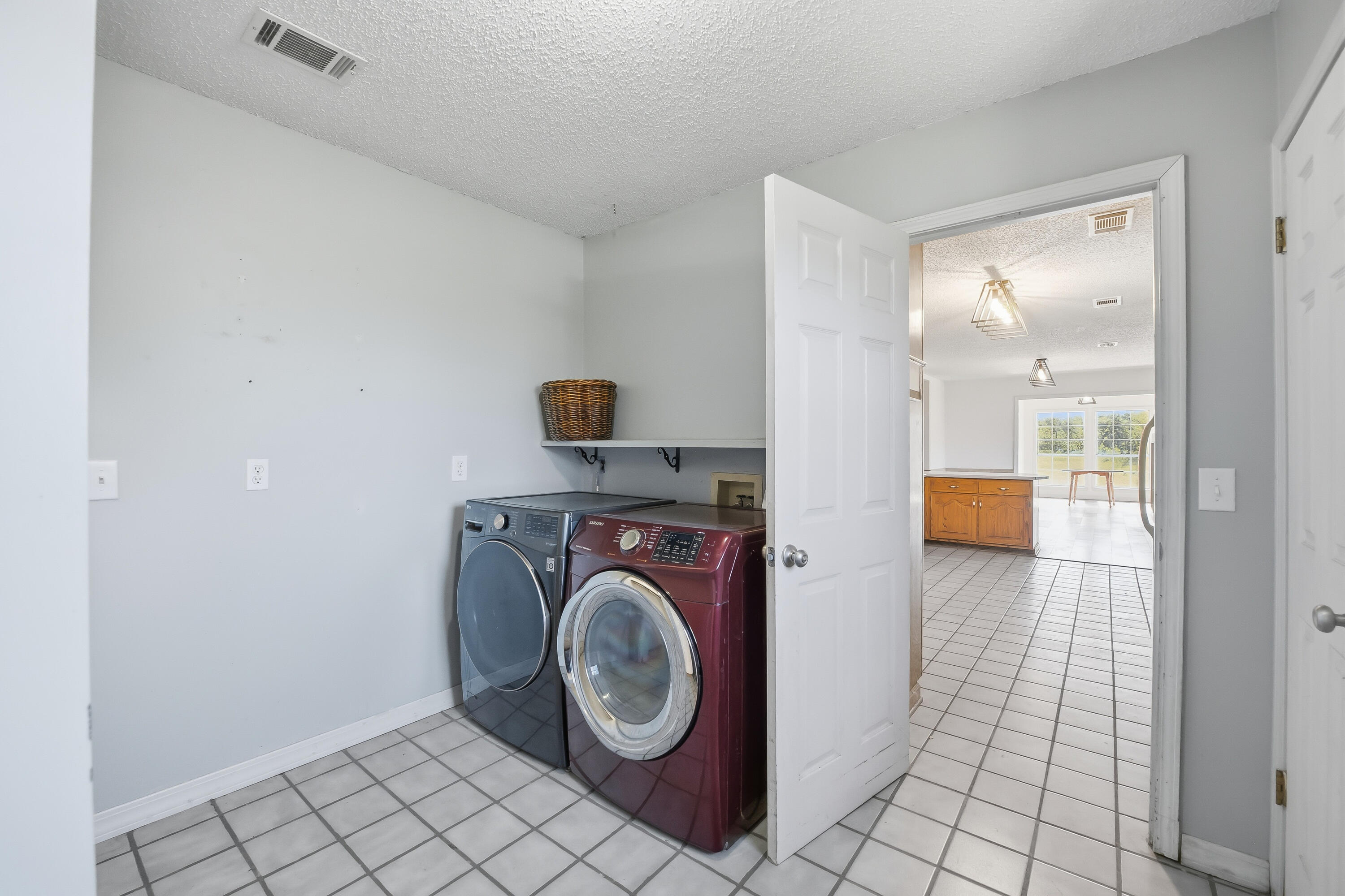 3339 U.s. 63 Property Photo 35