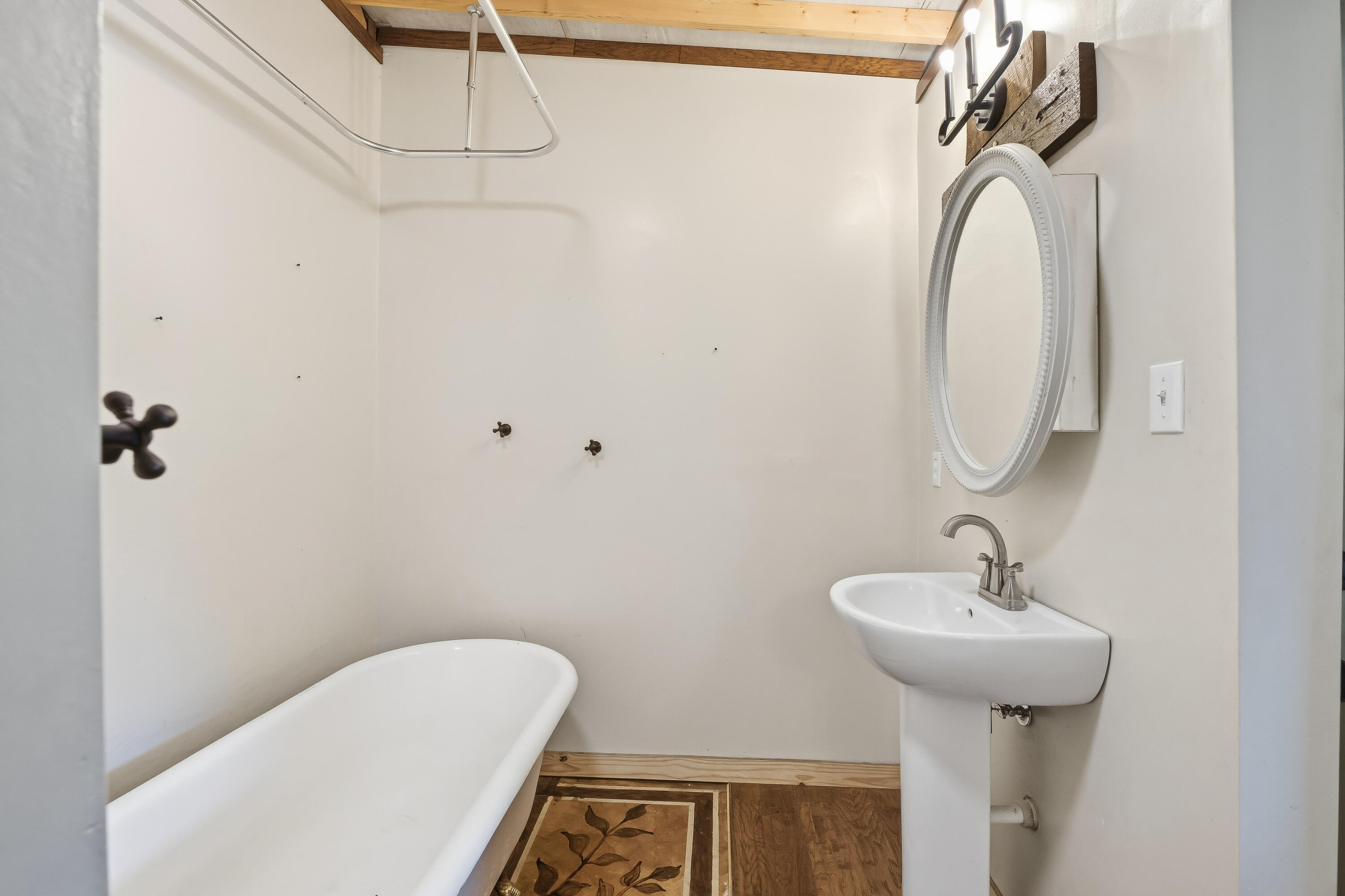 3339 U.s. 63 Property Photo 44
