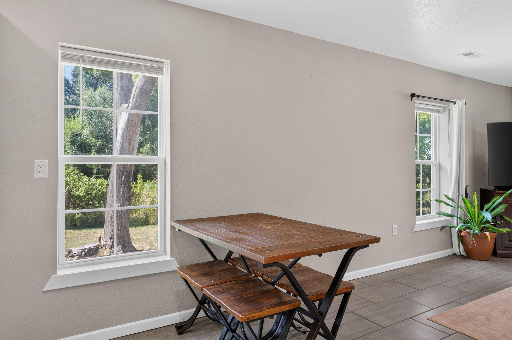 1548 State Highway Ff Property Photo 17