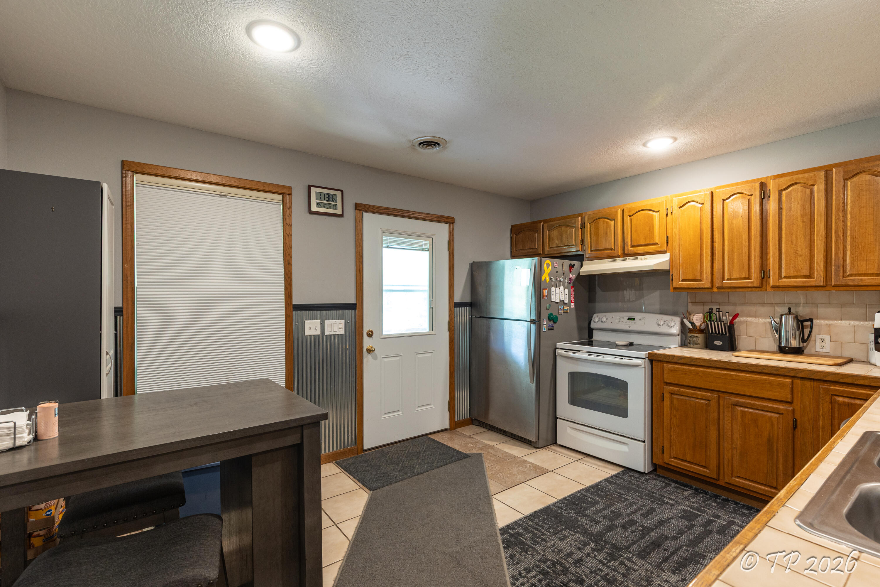 5879 County Road 1580 Property Photo 14